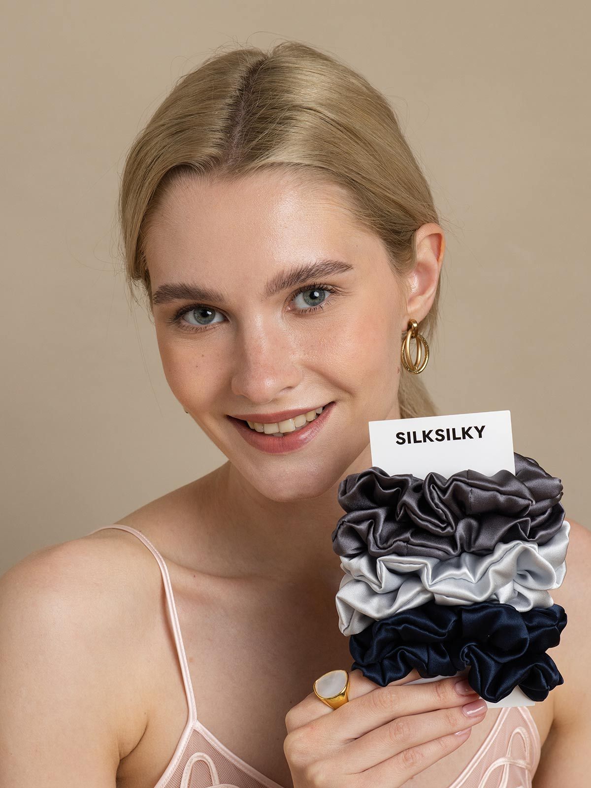 [Group1] SilkSilky-UK Pure Silk Scrunchie 002