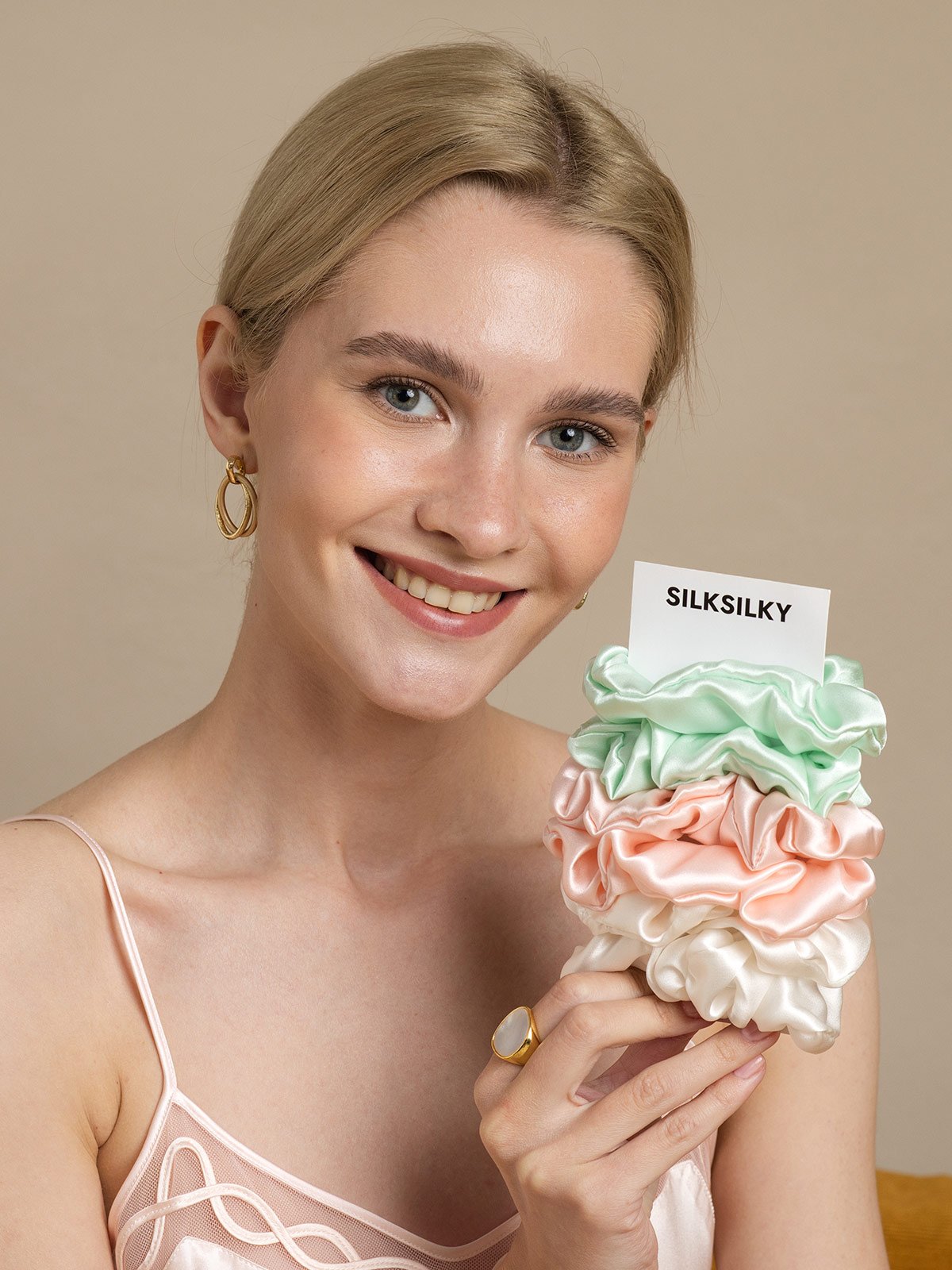 [Group2] SilkSilky-UK Pure Silk Scrunchie 003