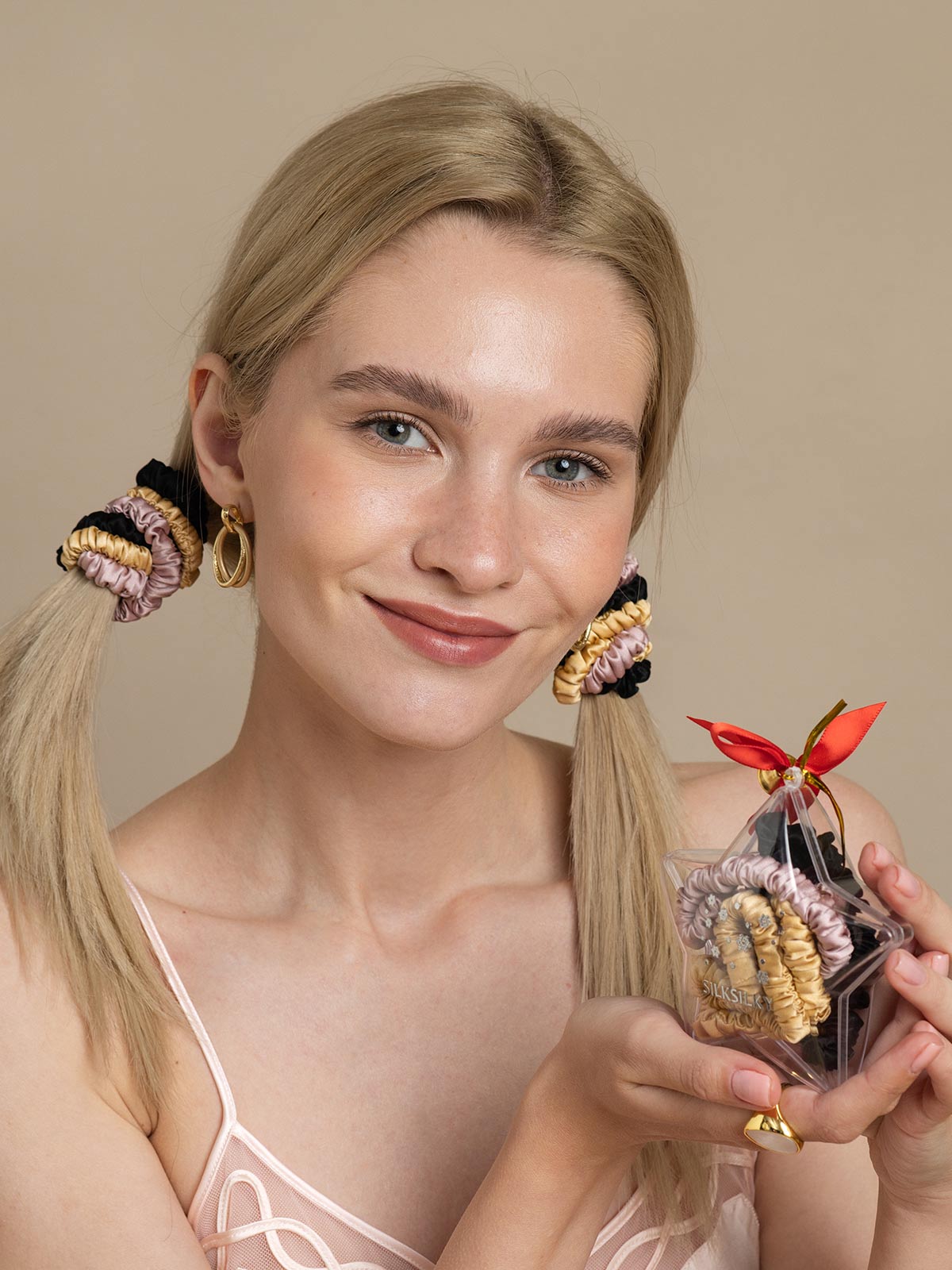 [Group] SilkSilky-UK Pure Silk Scrunchie 004