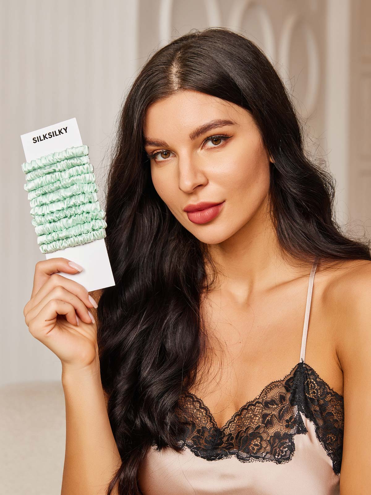 [Light Green] SilkSilky-UK 19Momme Scrunchie 003