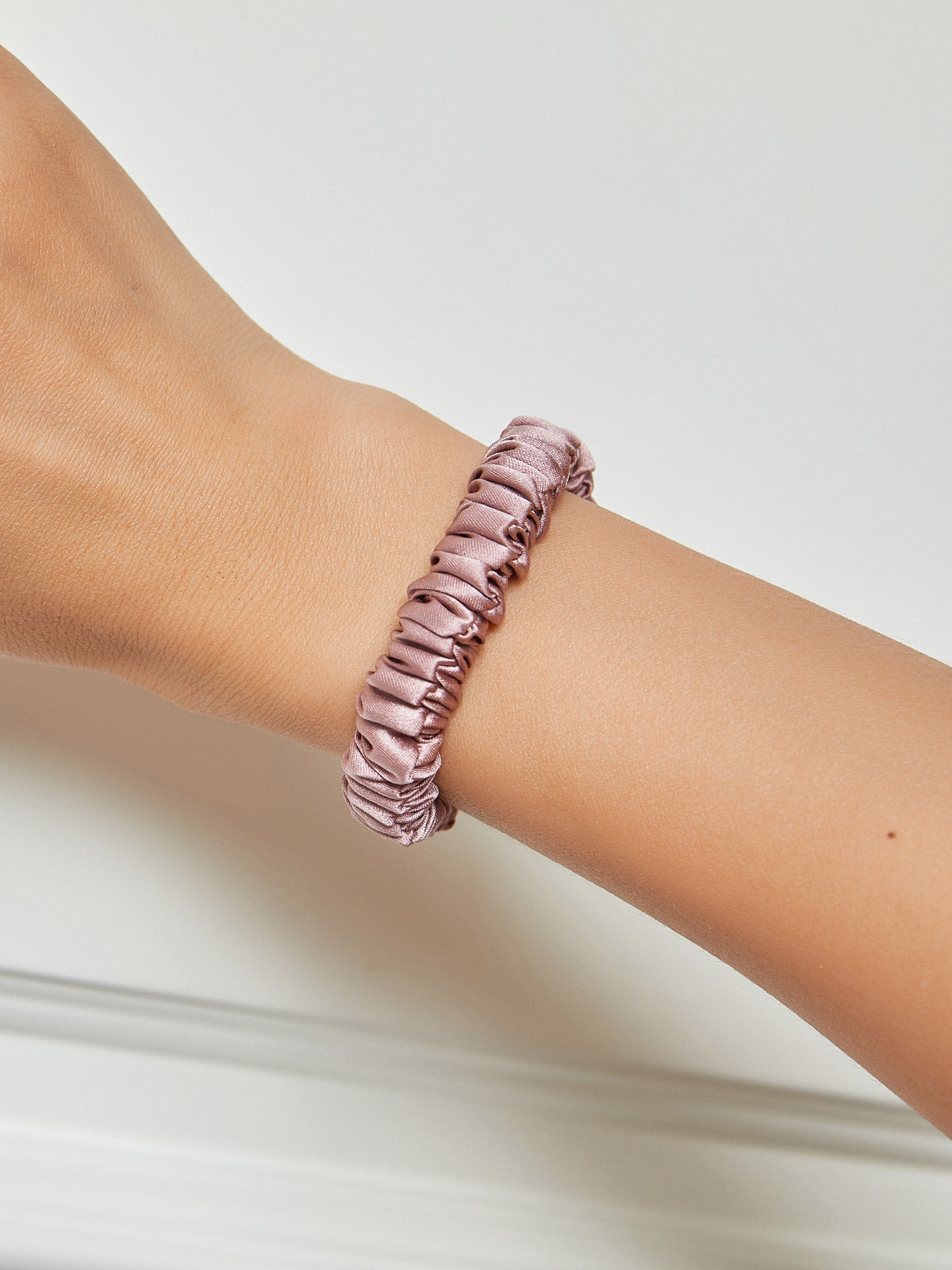 [Pale Mauve] SilkSilky-UK Scrunchie 001