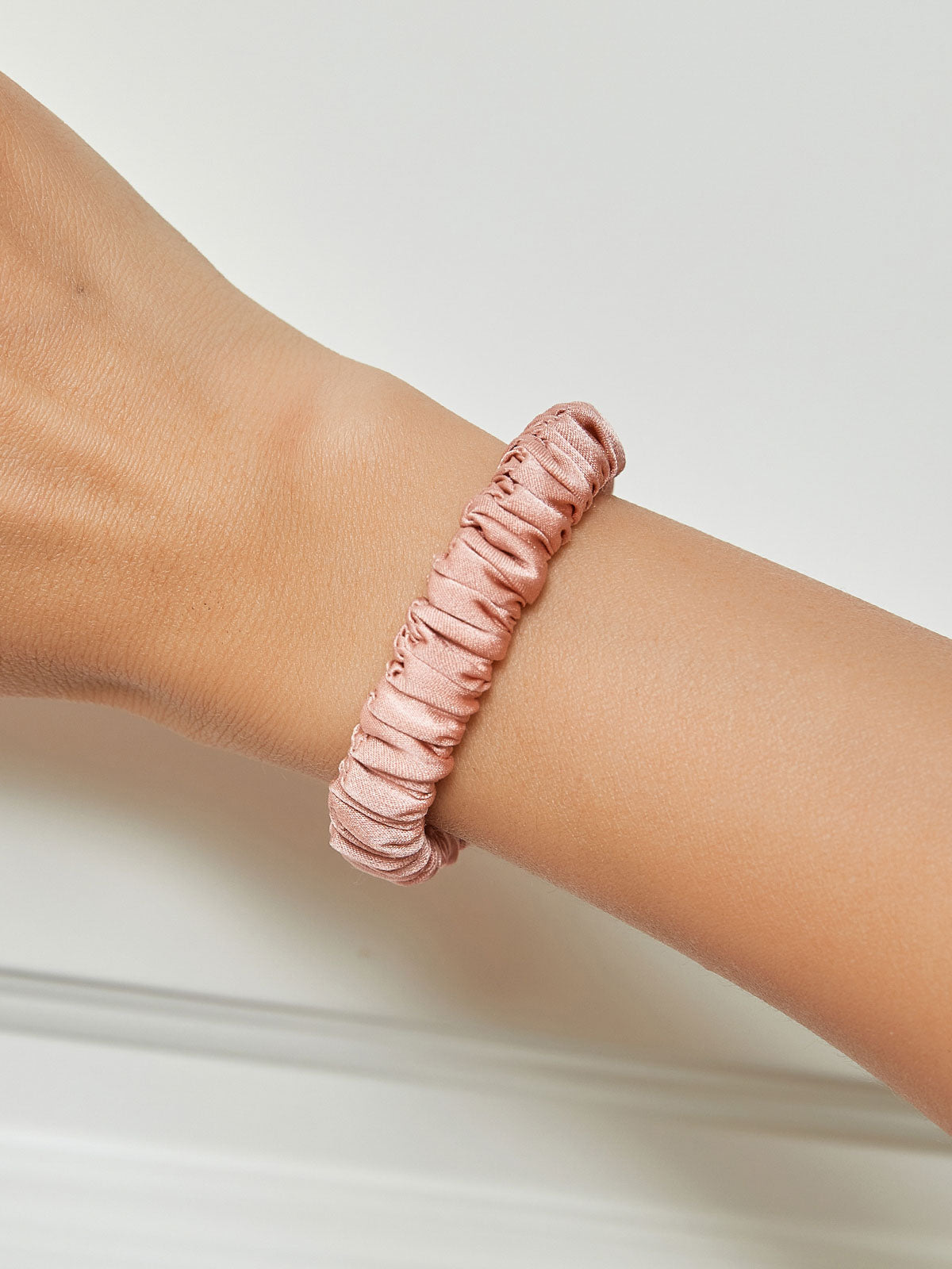 [Pink] SilkSilky-UK 19Momme Pure Silk Scrunchie 001