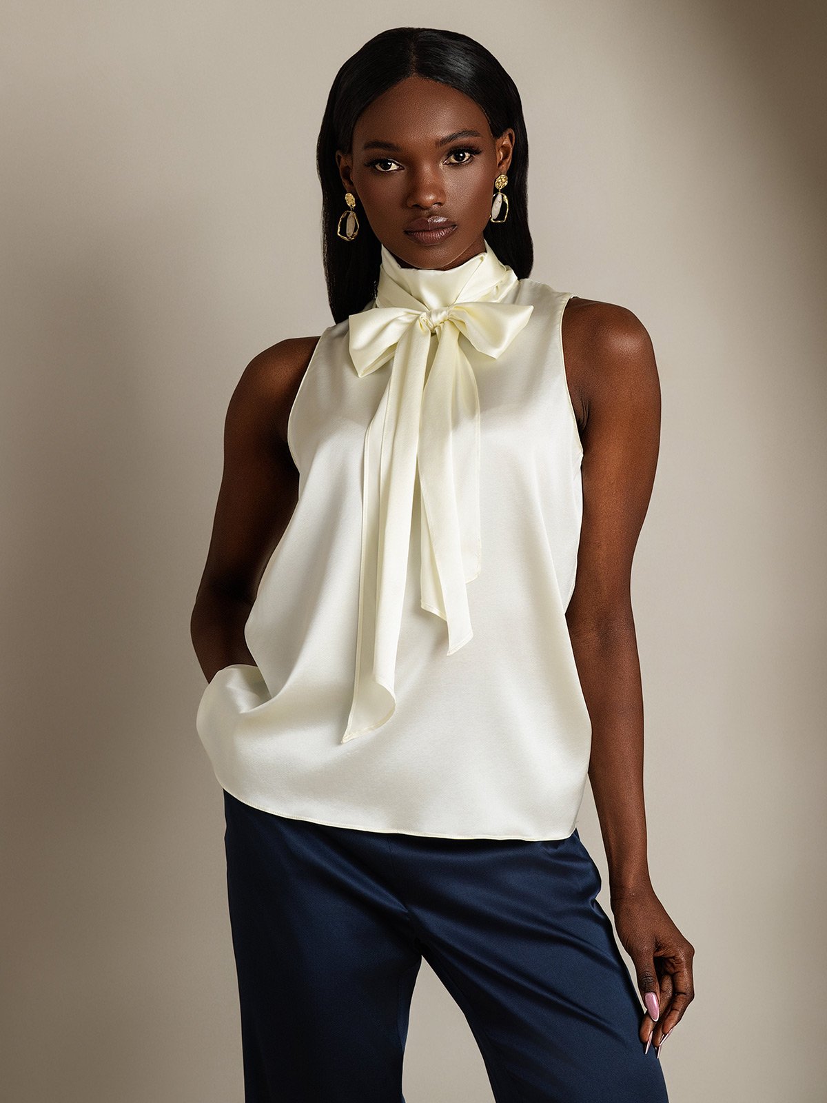 SilkSilky-UK 19Momme Silk Tie Neck Women's Shirt Ivory 004