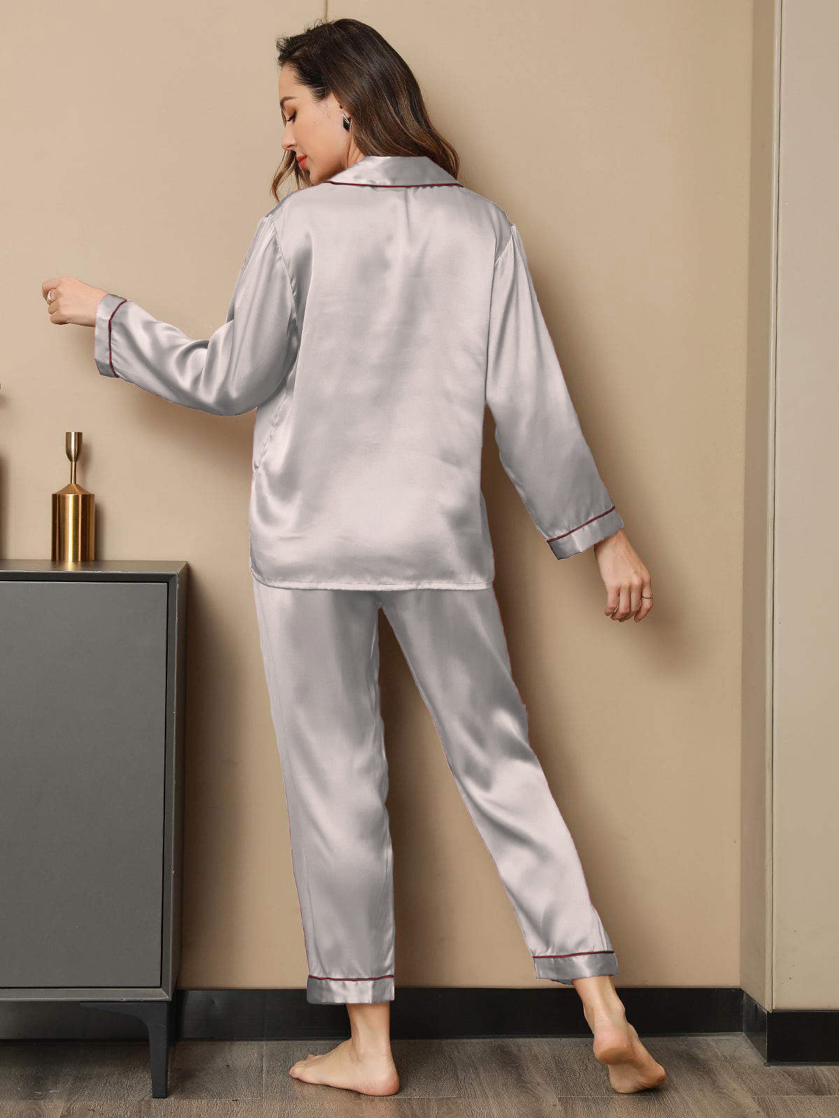 [Silver] SilkSilky-UK Pure Silk Long Sleeve Lapel Women's Pyjamas 003