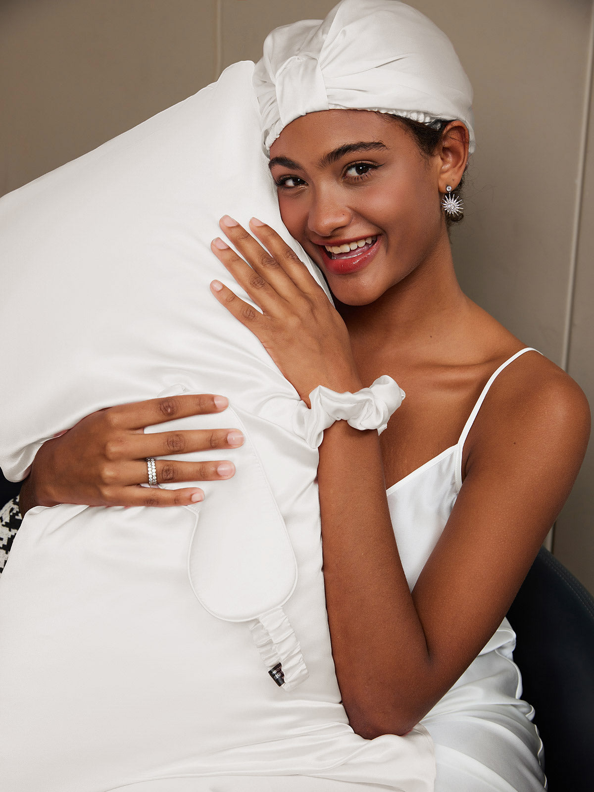 [White] SilkSilky-UK 19Momme Pure Silk Pillowcase Set 003