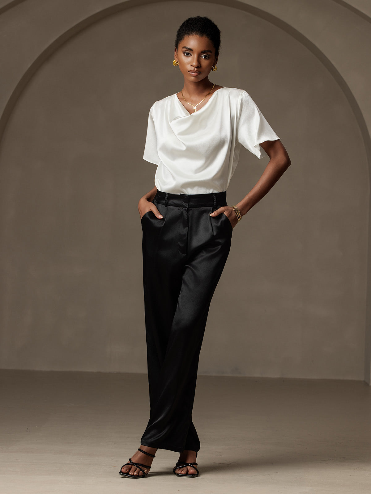 [White] SilkSilky-UK 19Momme Silk Short Sleeve Cowl Neck Women's T-Shirt 006