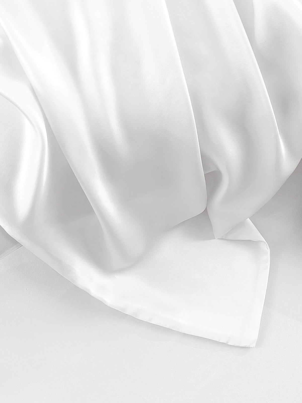 [White] SilkSilky-UK 22Momme Pure Silk Pillowcase 006