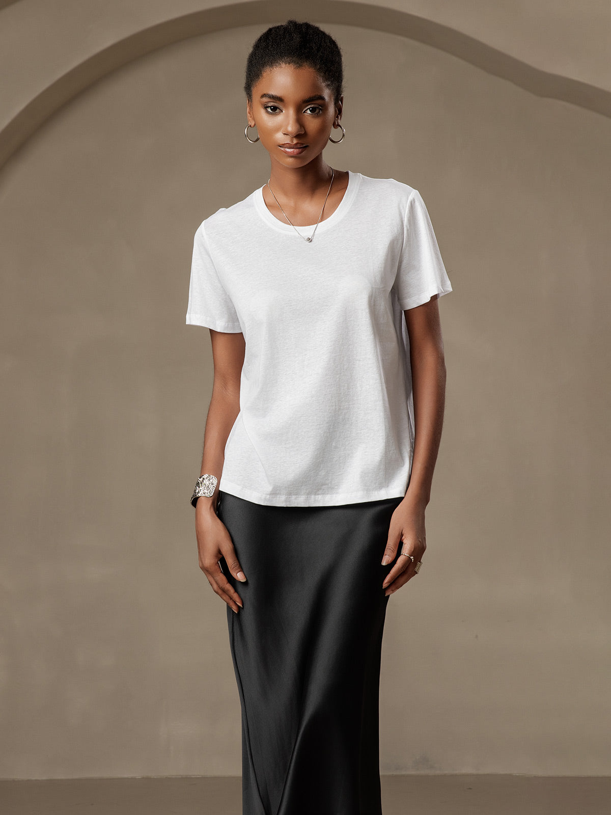 [White] SilkSilky-UK Silk Knitted Short Sleeve Round Neck Women's T-Shirt 001