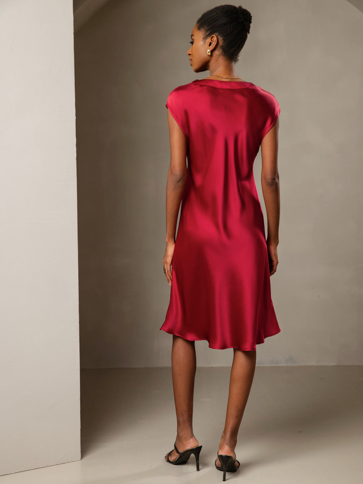 [Wine] SilkSilky-UK Pure Silk Sleeveless V Neck Dress 002