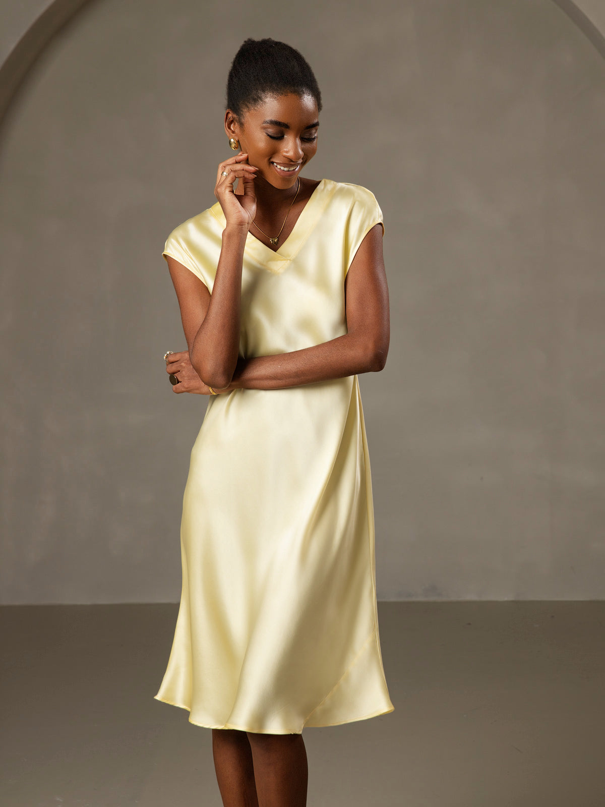 [Yellow] SilkSilky-UK Pure Silk Sleeveless V Neck Nightdress 001