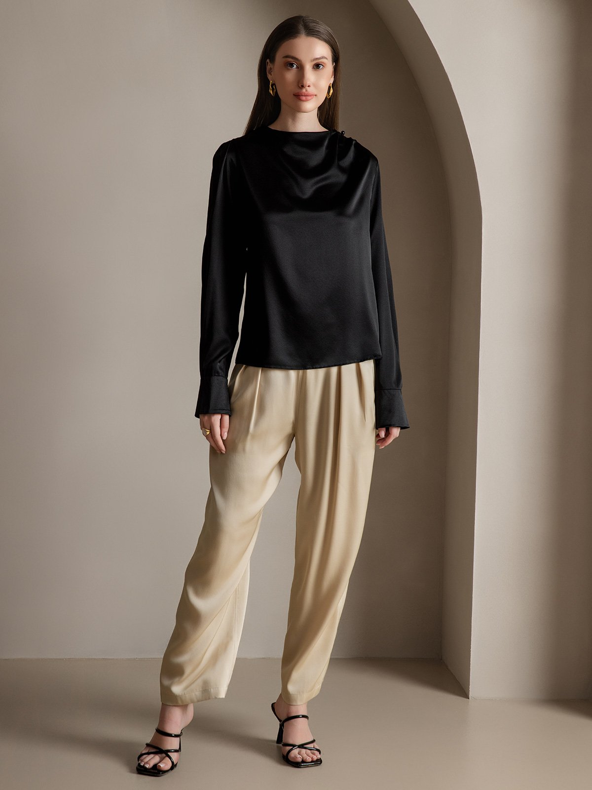 [Black] SilkSilky-UK 19Momme Silk Boat Neck Women's Shirt 008