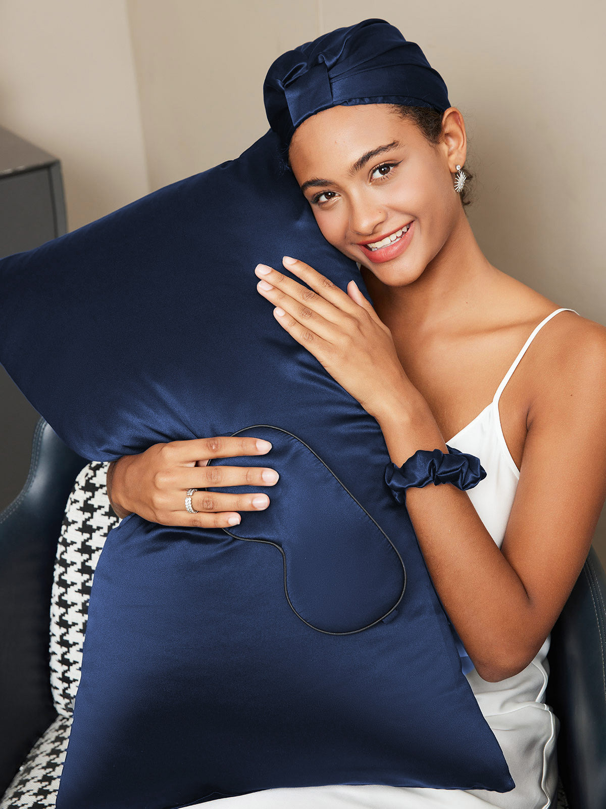 SilkSilky UK 19Momme Pure Silk Pillowcase Set DarkBlue 003