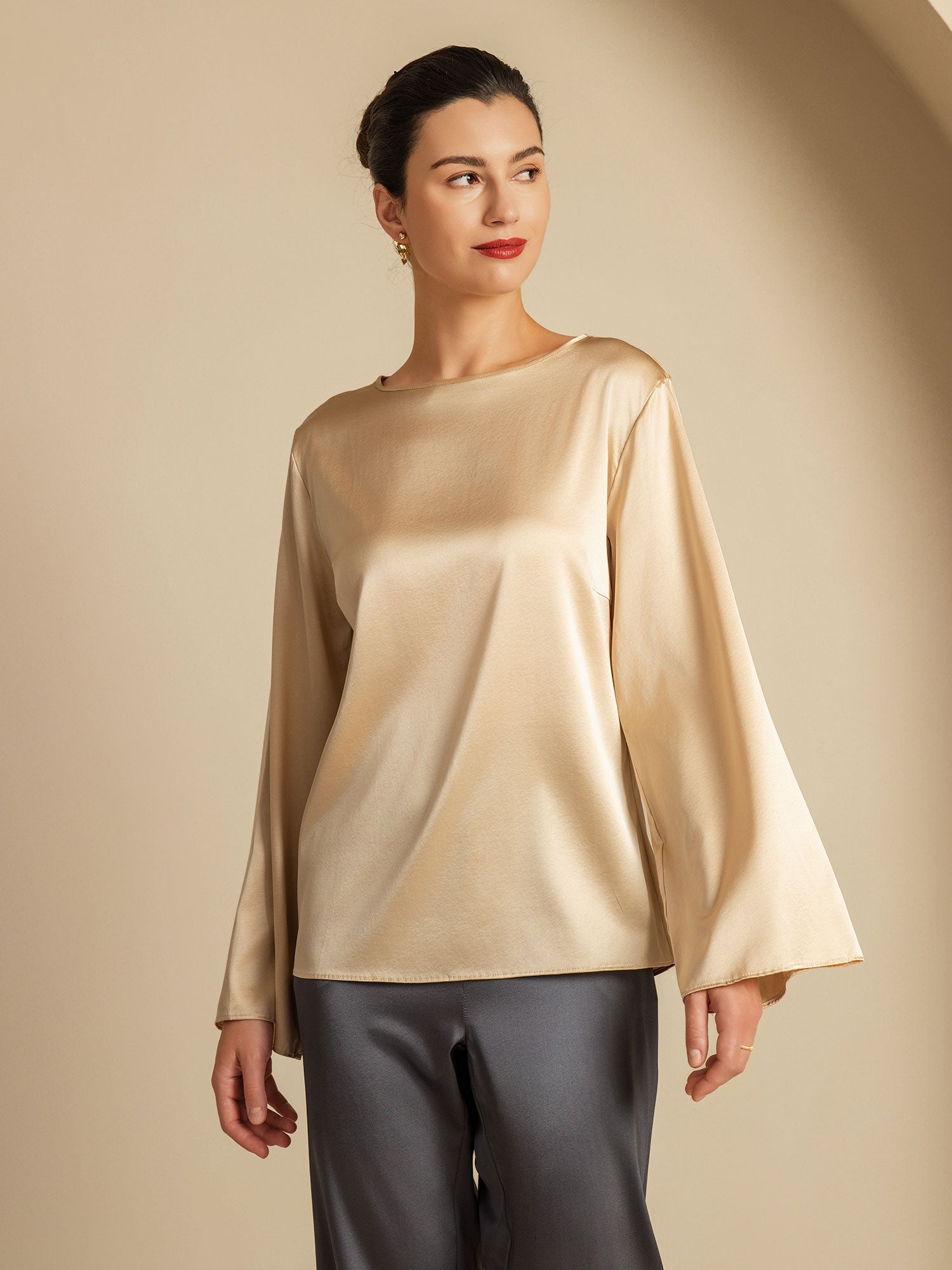 [Champagne] SilkSilky-UK 19Momme Silk Round Neck Women's T-Shirt 004