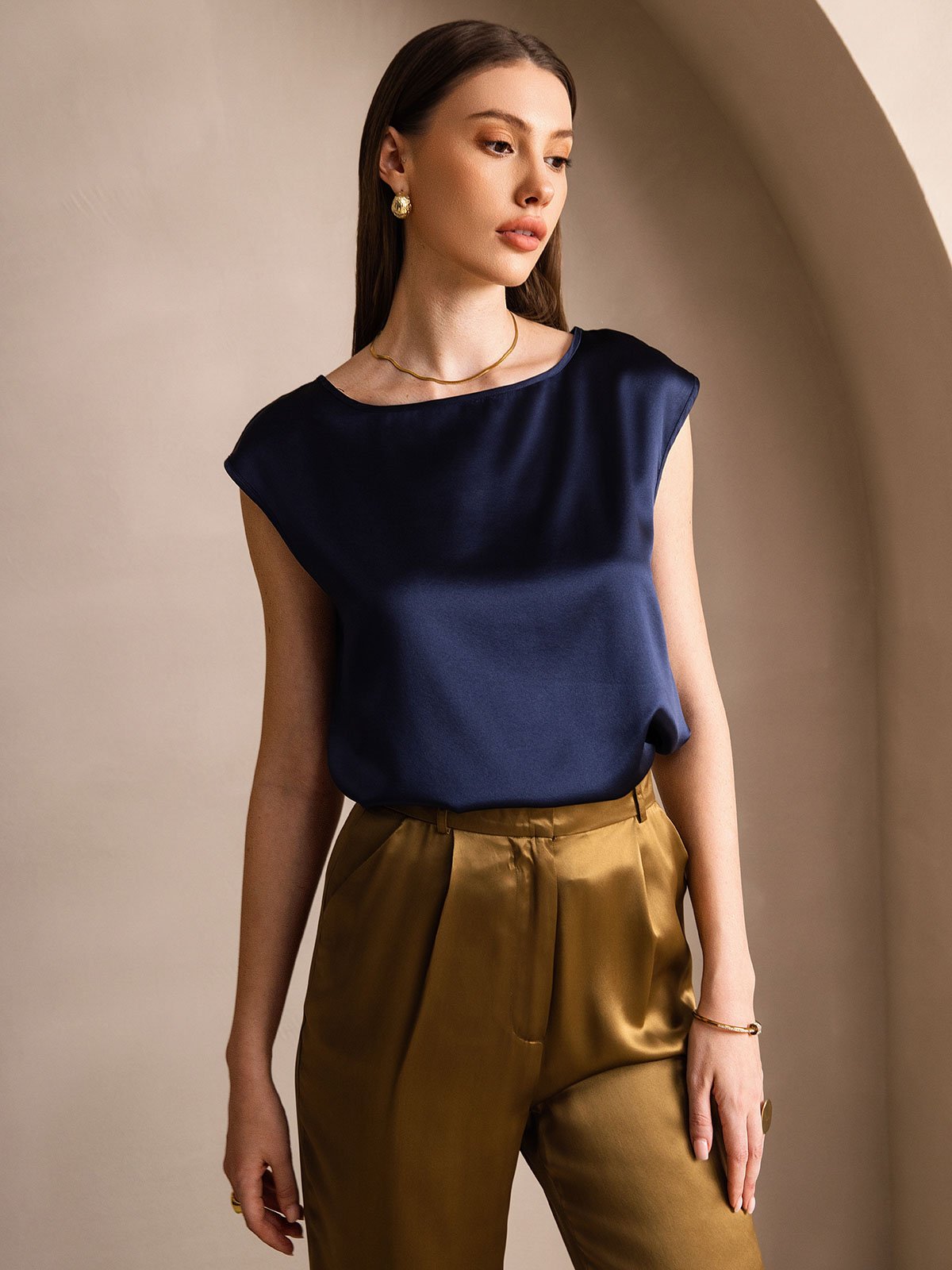 [Dark Blue] SilkSilky-UK 19Momme Silk Round Neck Women's T-Shirt 001