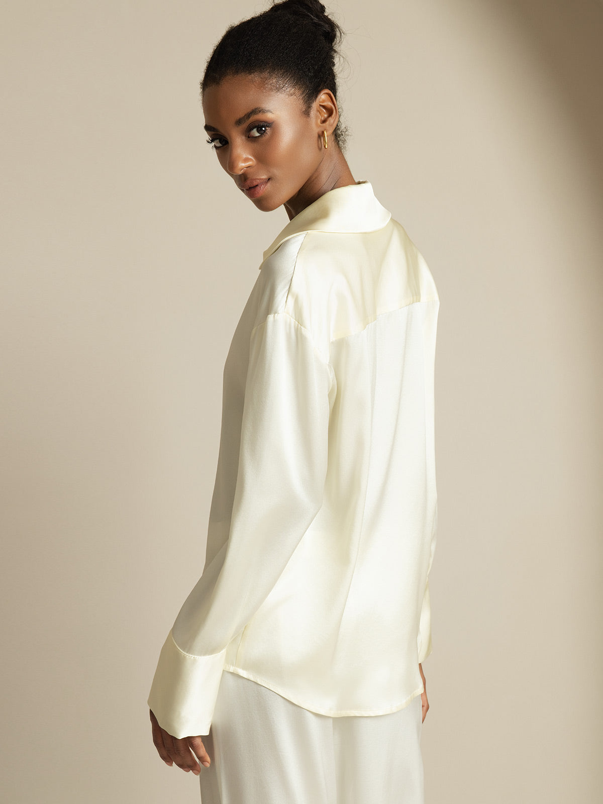 [Ivory] SilkSilky-UK 19Momme Silk Notch Collar Women's Shirt 002