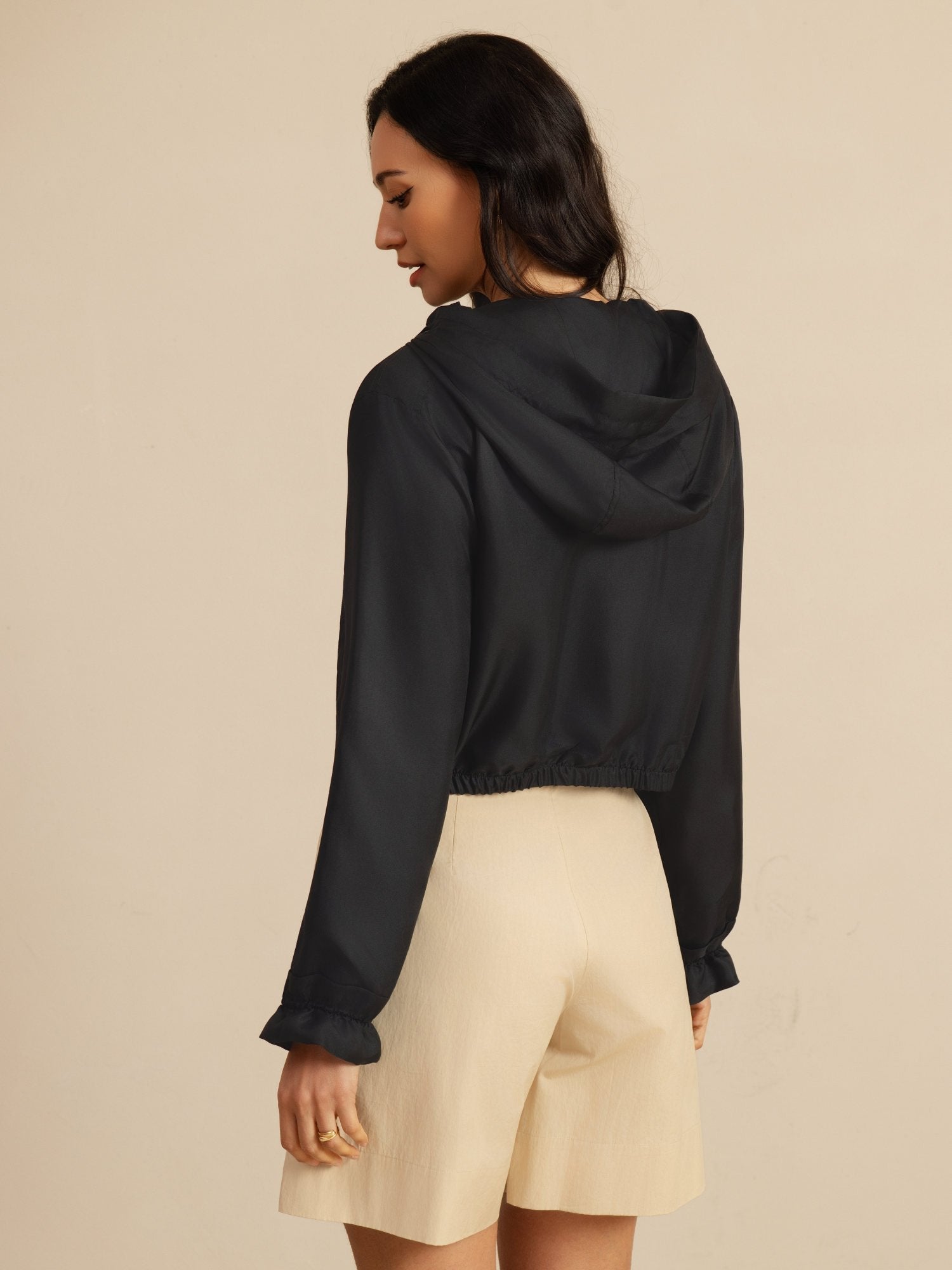 [Black] SilkSilky-UK 18Momme Silk Satin Surah Long Sleeve High Neck Women's Outerwear 002