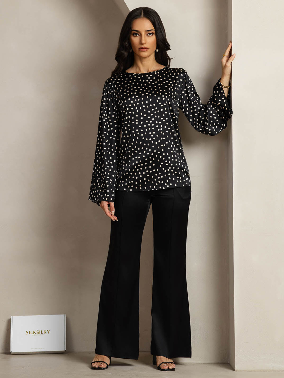 [Polka Dot] SilkSilky-UK 19Momme Silk Round Neck Women's T-Shirt 003