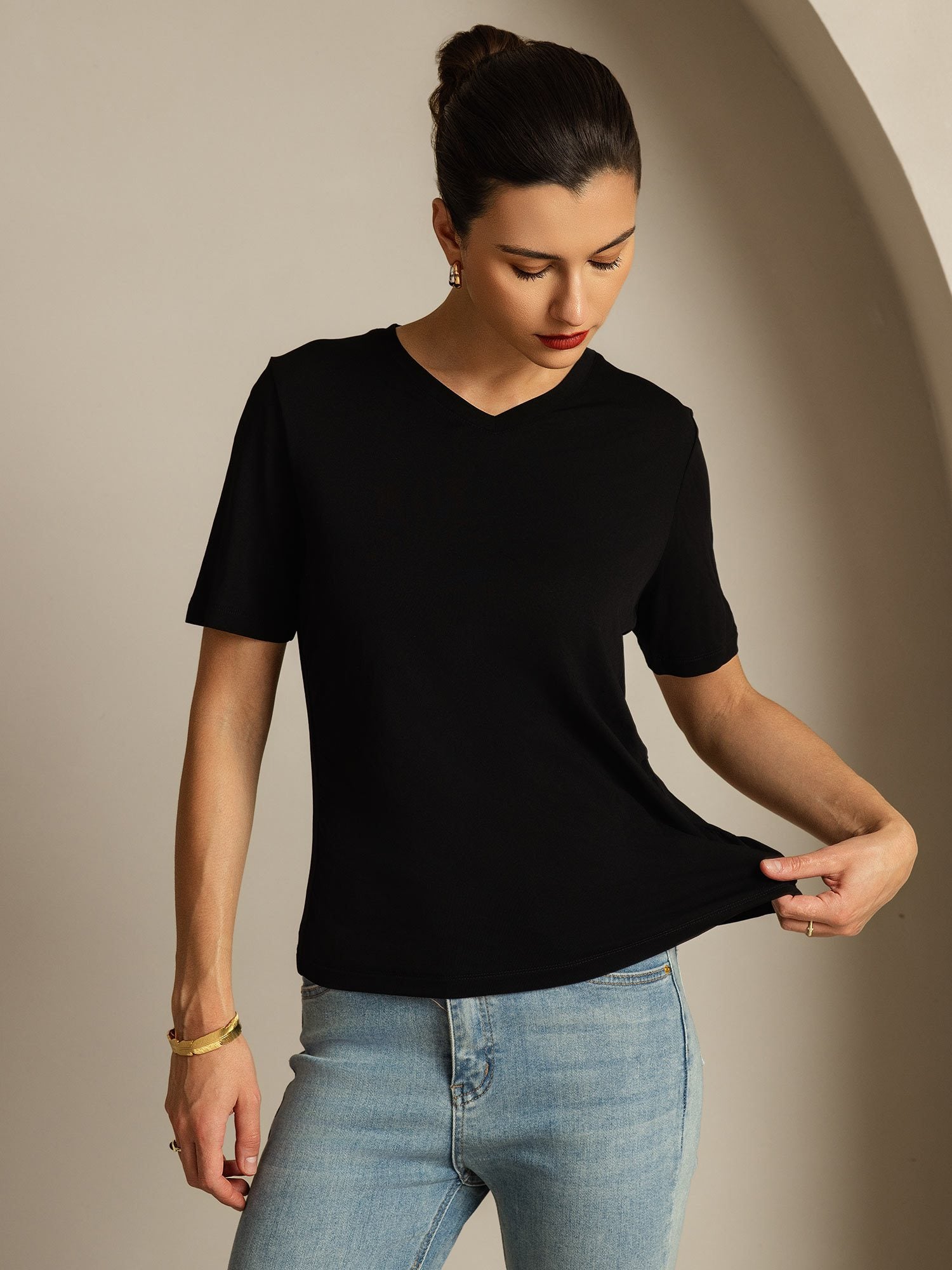 [Black] SilkSilky-UK Pure Silk V Neck Women's T-Shirt 003