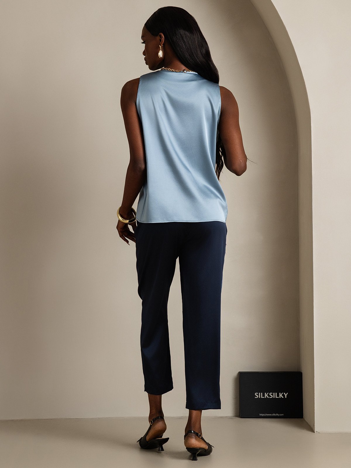 SilkSilky-UK 19Momme Silk Sleeveless V Neck Women's Shirt GrayishBlue 002