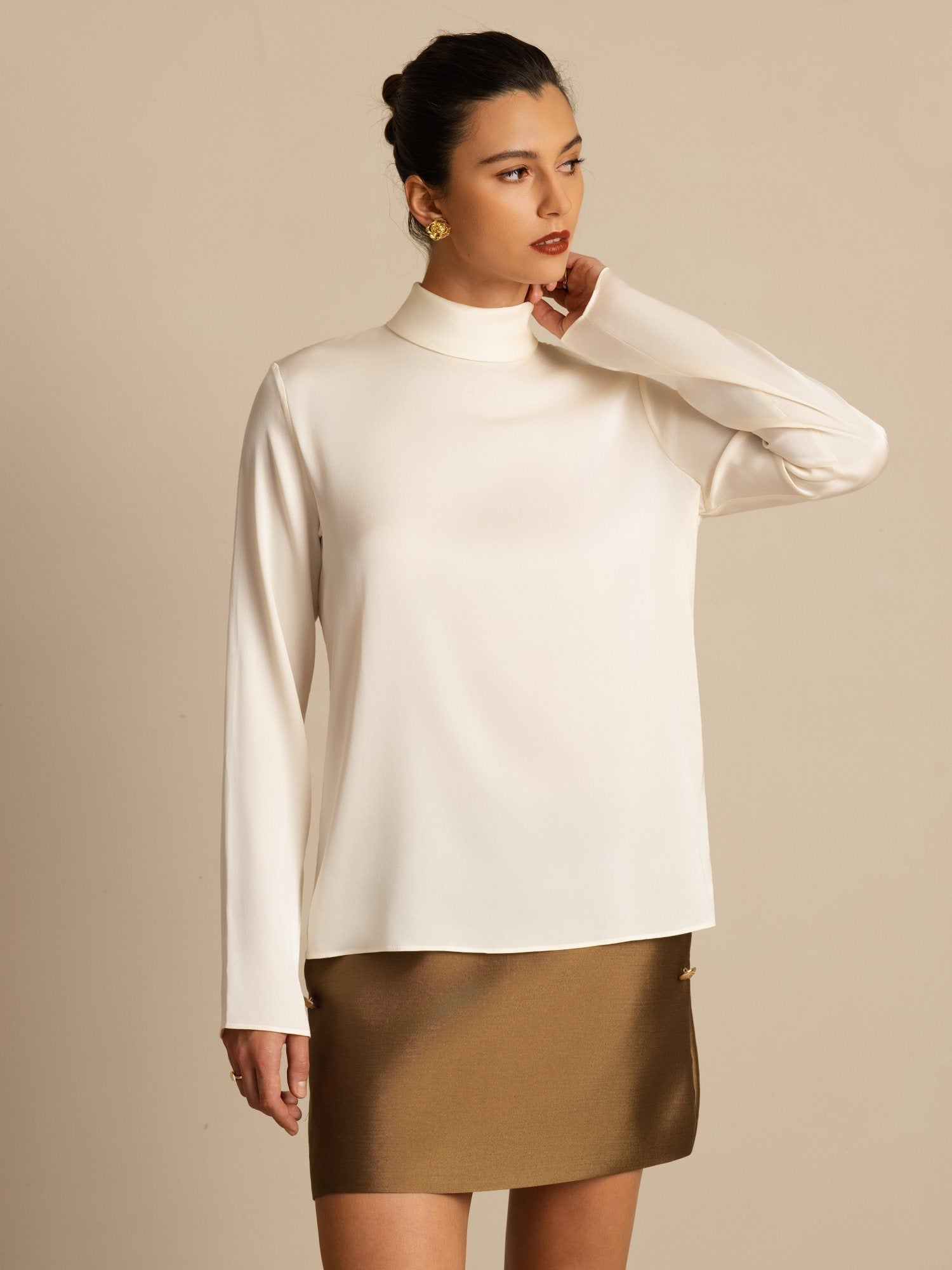 [Champagne] SilkSilky-UK 19Momme Silk Long Sleeve Turtle Neck Women's T-Shirt 003