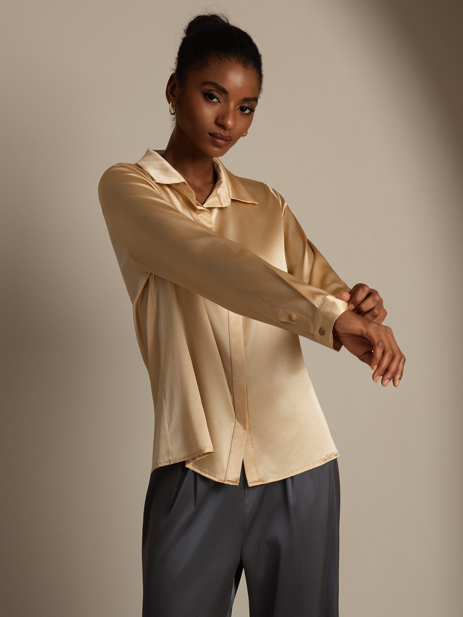 [Champagne] SilkSilky-UK 19Momme Silk Long Sleeve Collar Women's Shirt 005