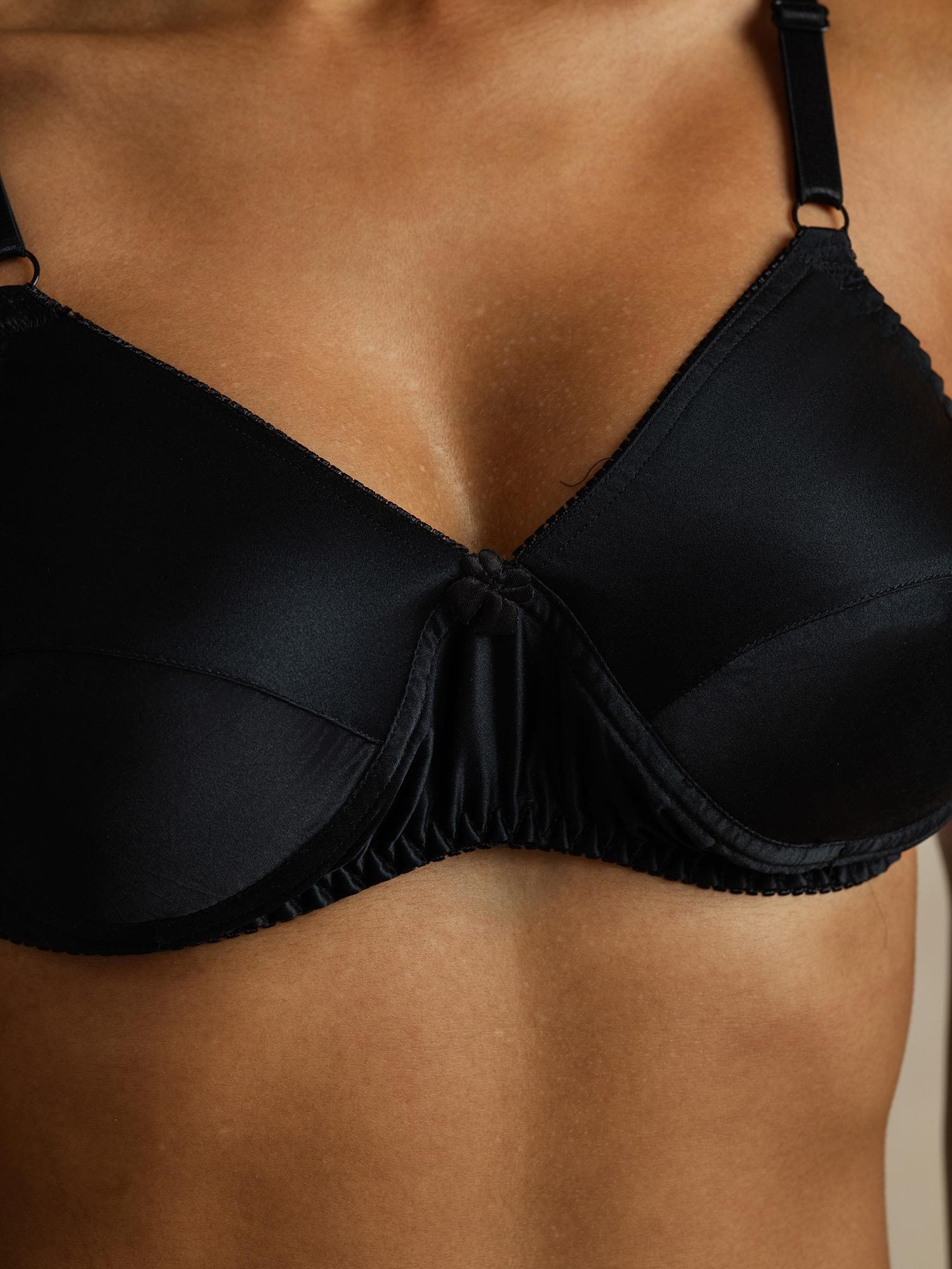 [Black] SilkSilky-UK Pure Silk Bra 004,