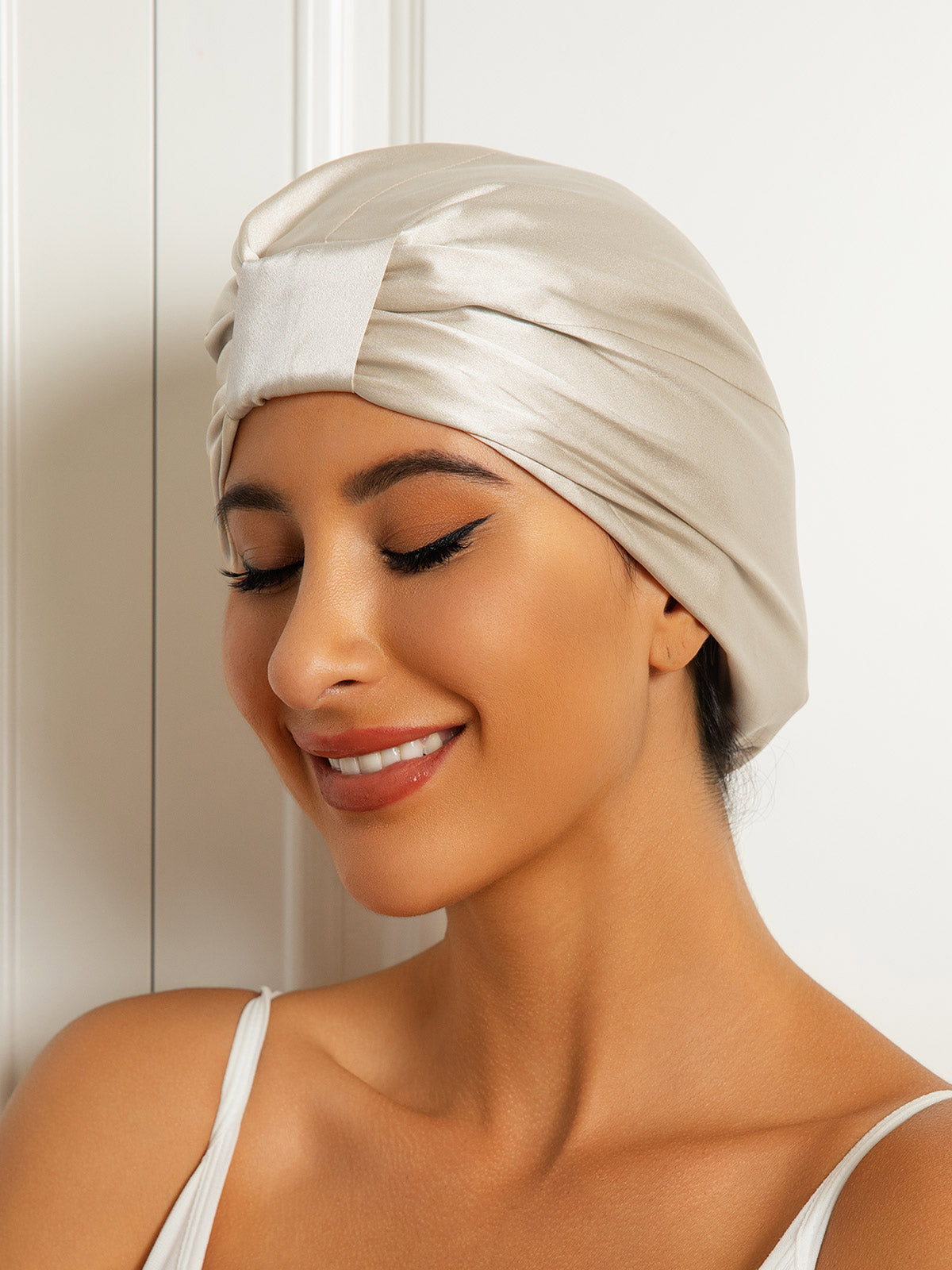 SilkSilky-UK Pure Silk Sleep Cap Beige 001