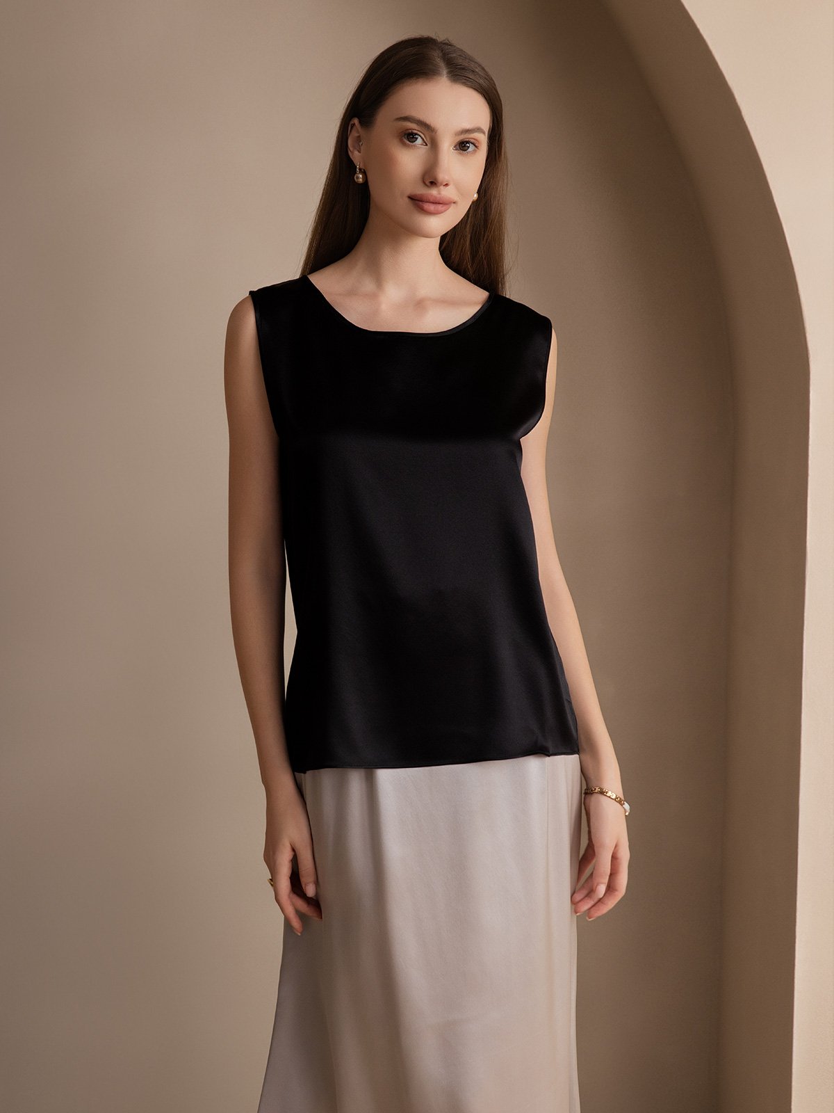 [Black] SilkSilky-UK 19Momme Silk Round Neck Camisole 001