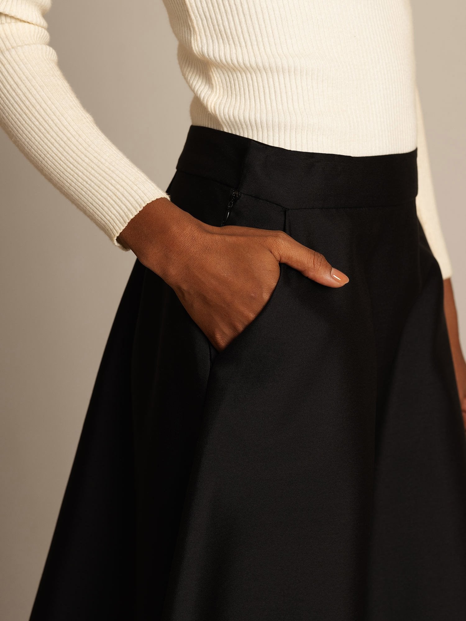 [Black] SilkSilky-UK 32Momme Silk-Wool Blend Skirt 004,