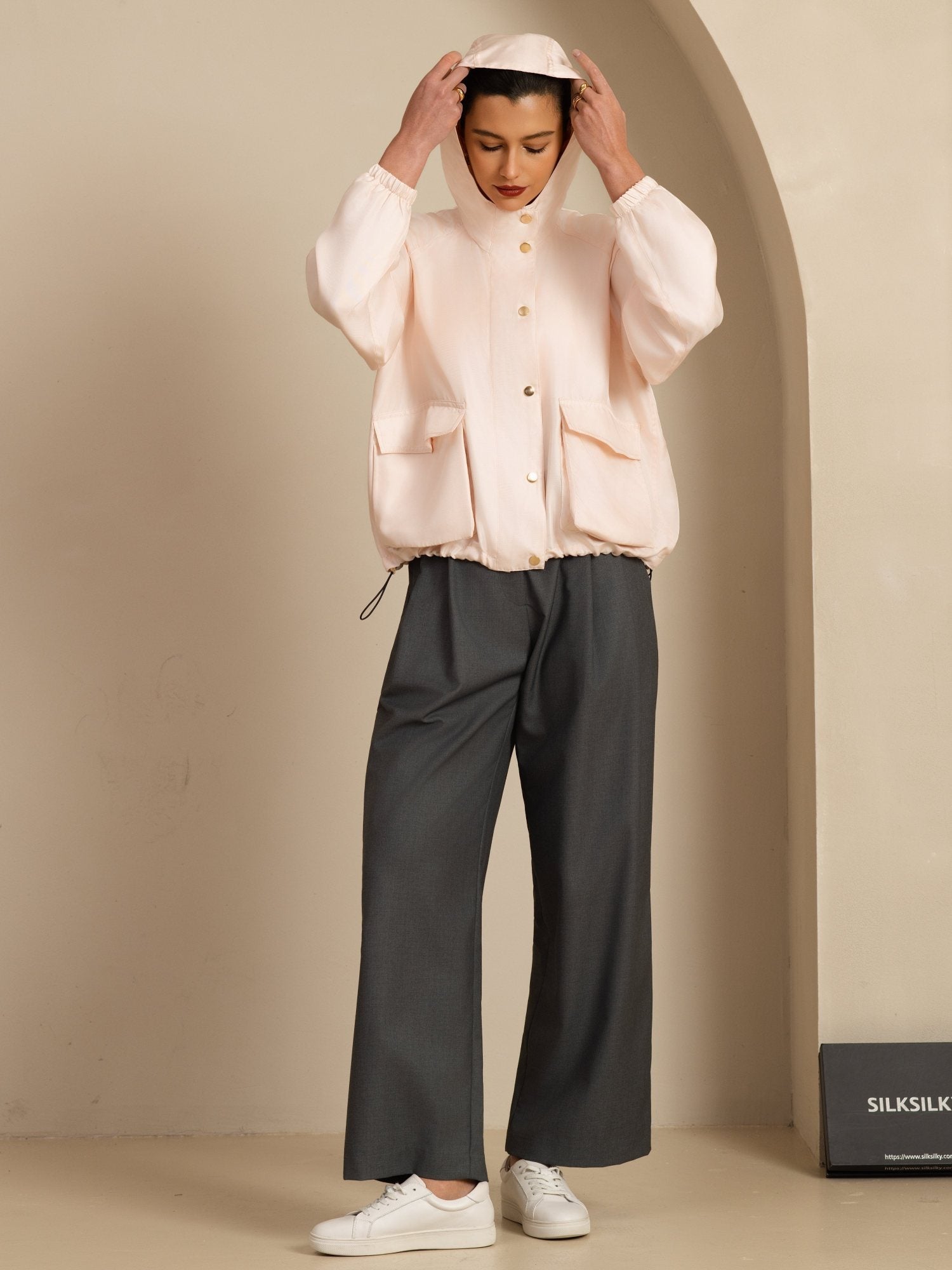 [Pink] SilkSilky-UK Silk Satin Surah Long Sleeve High Neck Women's Outerwear 008