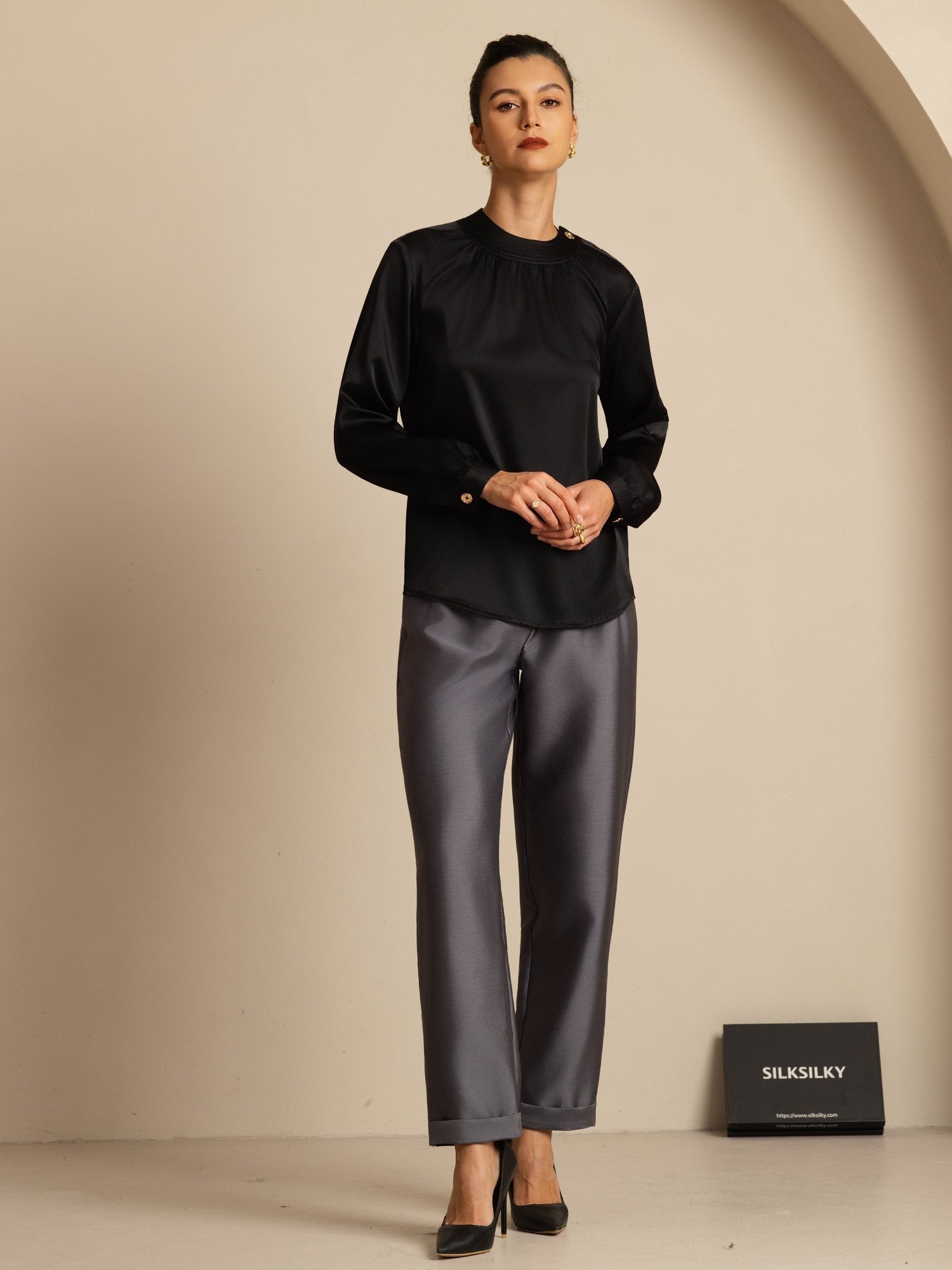 [Black] SilkSilky-UK 19Momme Silk Long Sleeve Round Neck Blouse 007