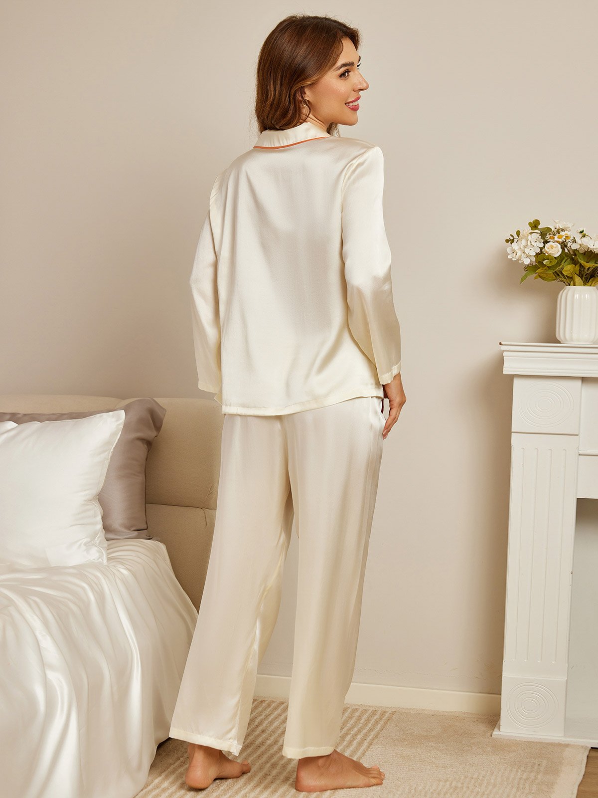 SilkSilky UK Pure Silk Long Sleeve Collar Women's Pyjamas White 002