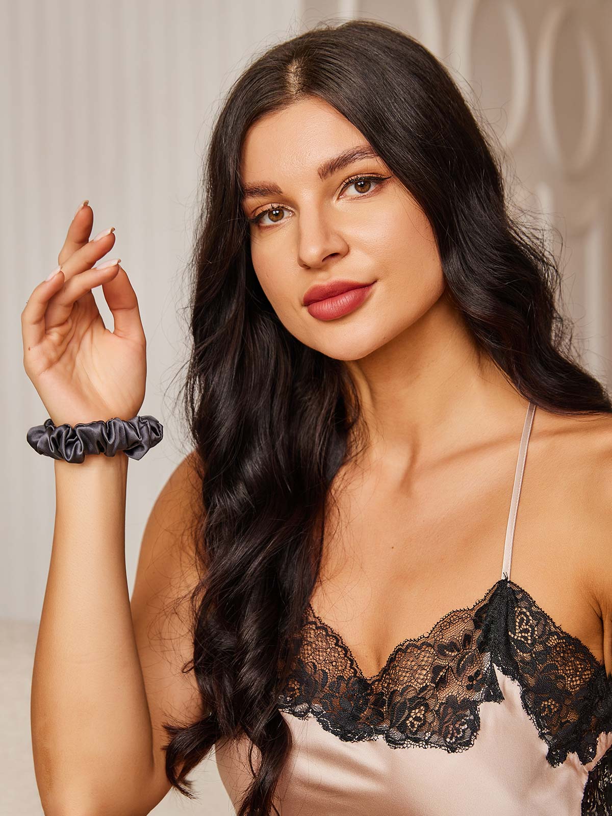 [Dark Gray] SilkSilky-UK 19Momme Pure Silk Scrunchie 002