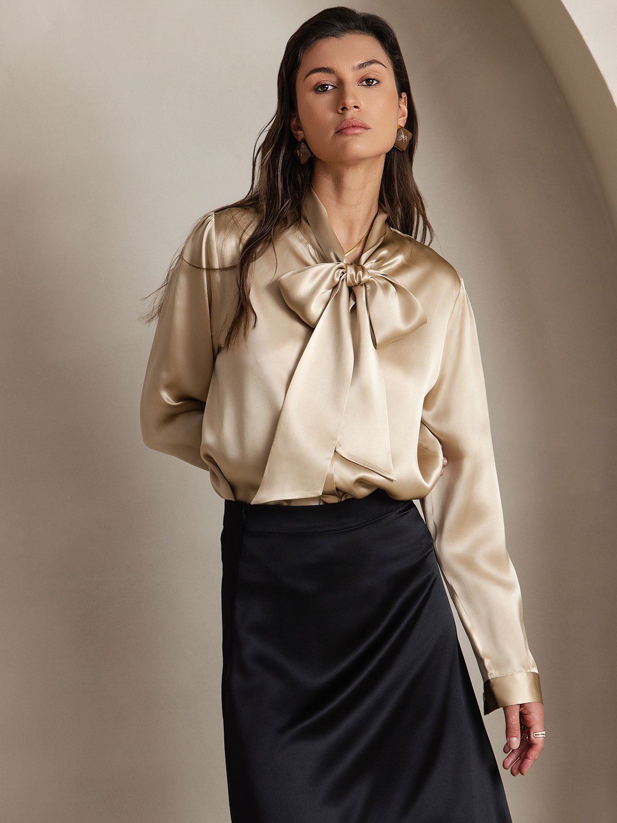 [Champagne] SilkSilky-UK 19Momme Silk Long Sleeve Tie Neck Women's Shirt 003
