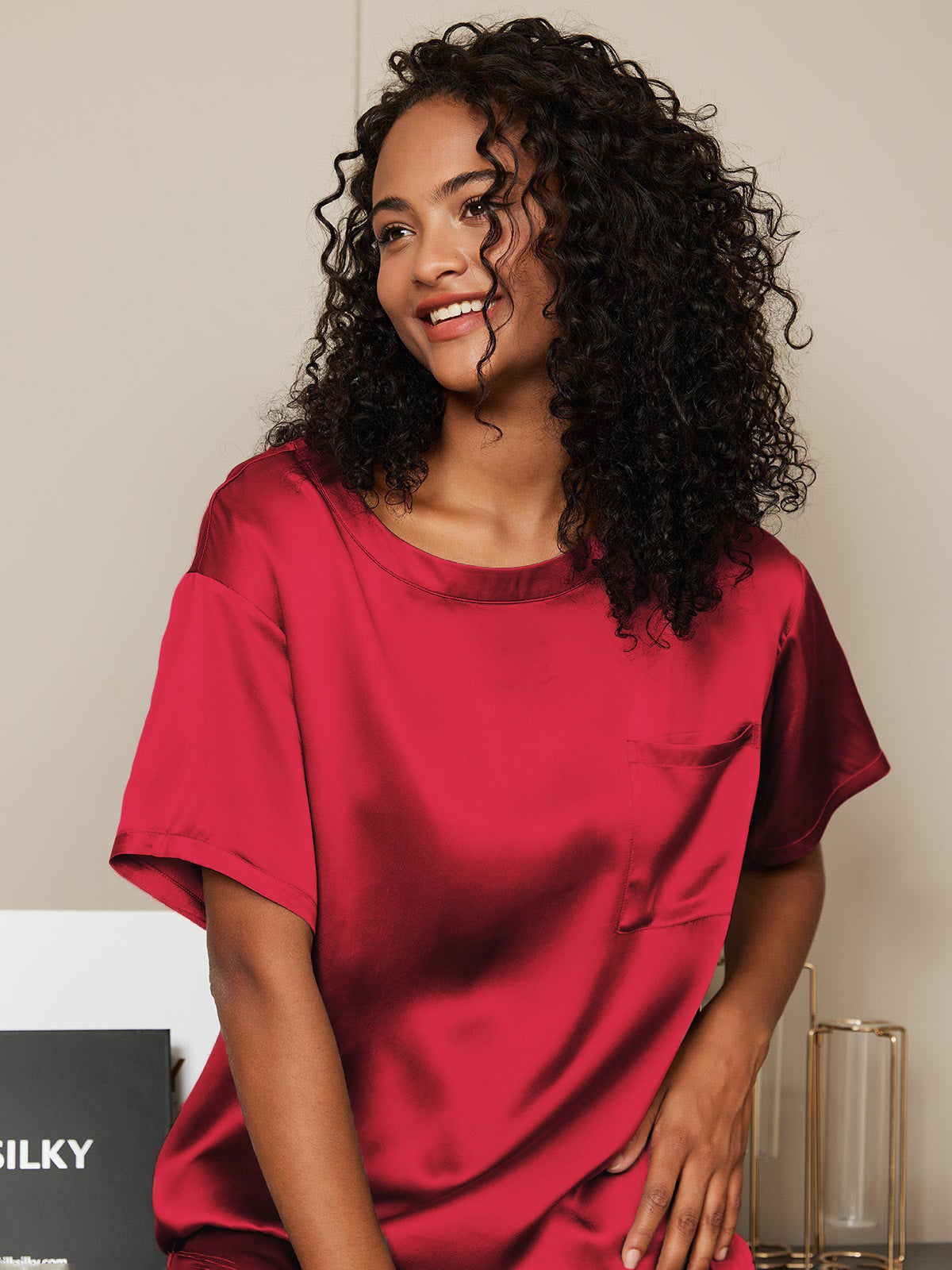 SilkSilky-UK Pure Silk Short Sleeve Round Neck Women's Pyjamas Wine 006