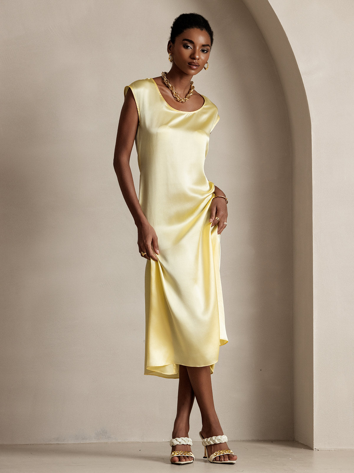 [Light Yellow] SilkSilky-UK 19Momme Silk Round Neck Dress 004