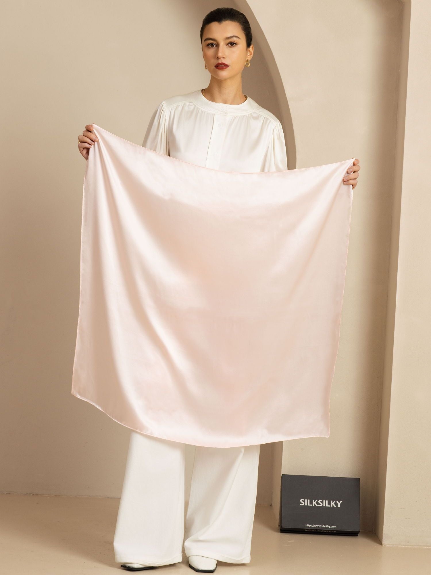 [Light Pink] SilkSilky-UK Scarf 002