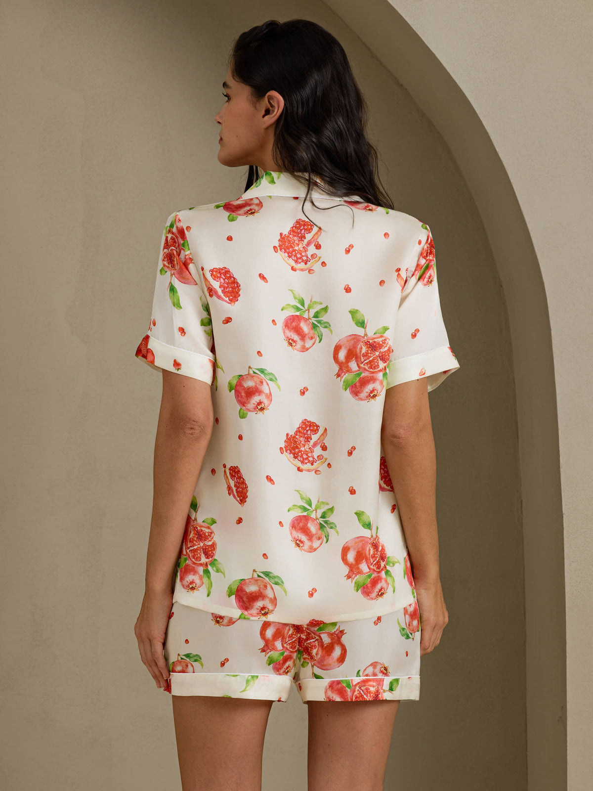 [White Pomegranate] SilkSilky-UK Short Sleeve Notch Collar Women's Pyjamas 002