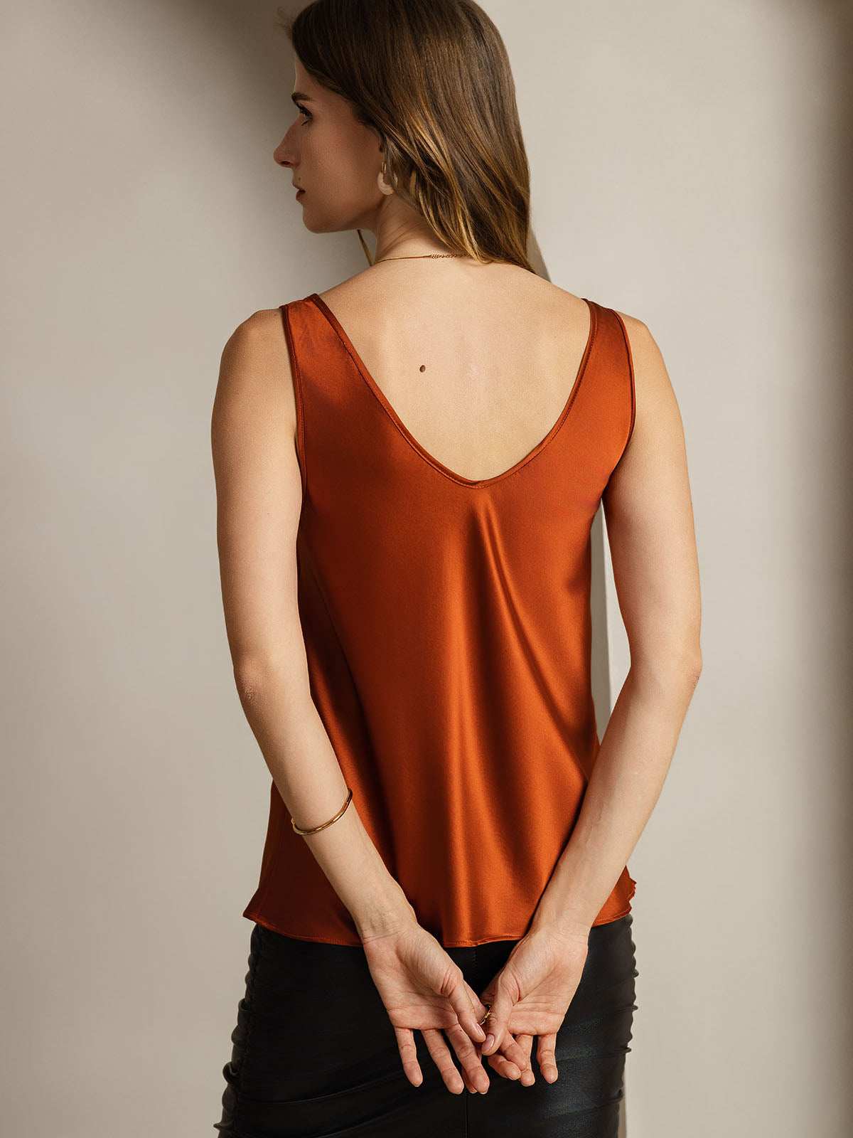 [Caramel] SilkSilky-UK 19Momme Silk V Neck Camisole 003