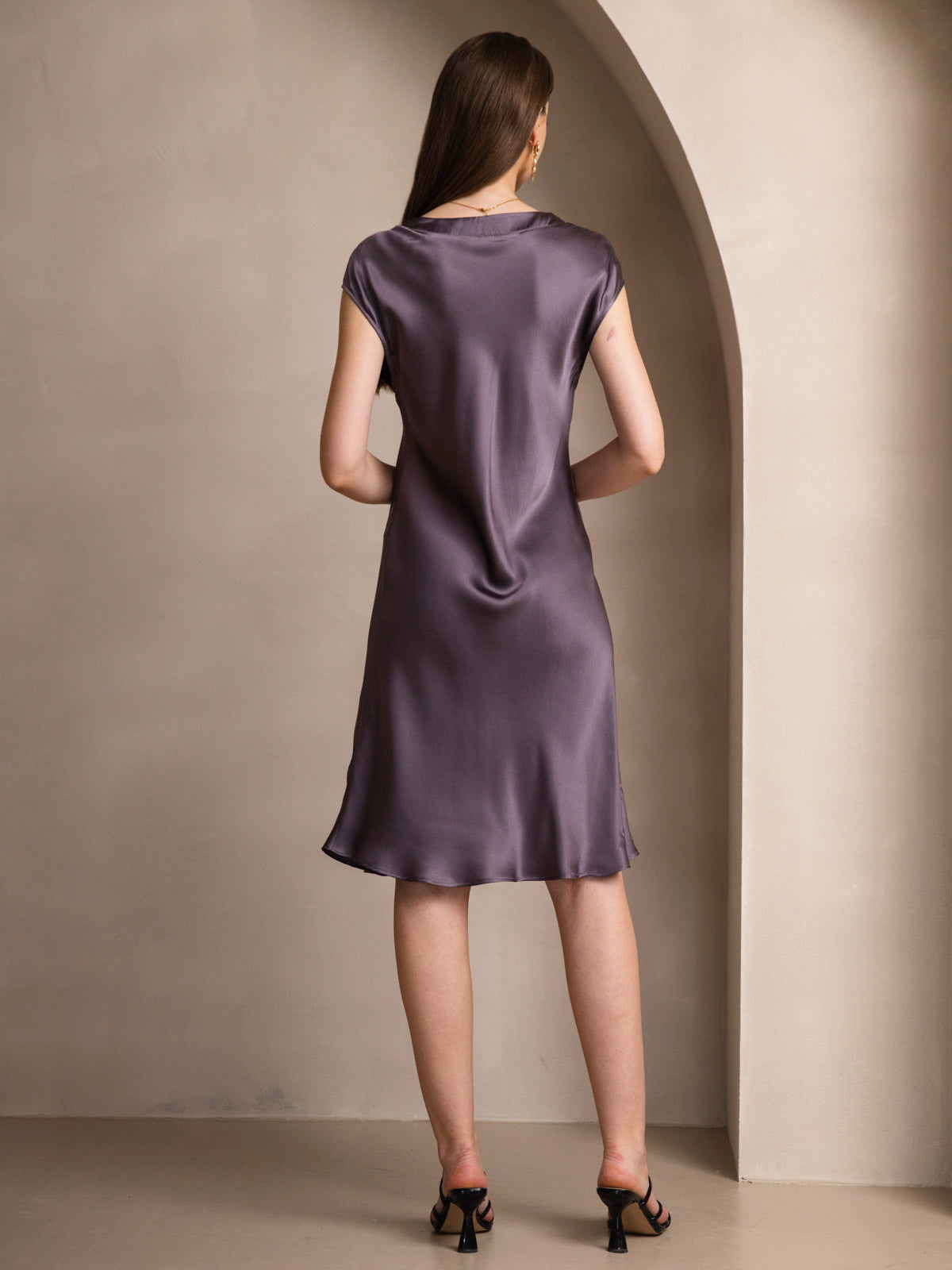 SilkSilky-UK Pure Silk Sleeveless V Neck Dress PurpleGray 002