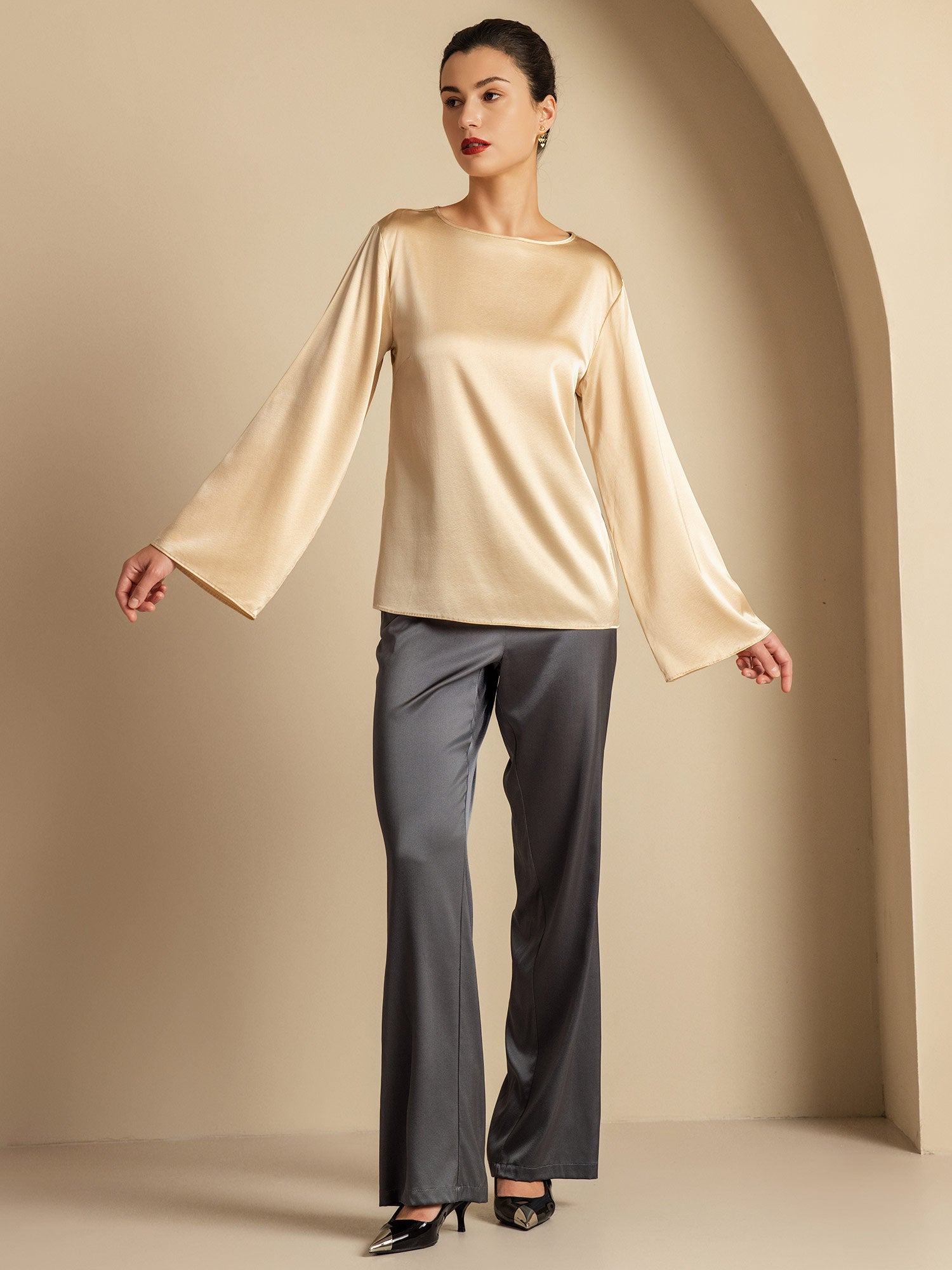 [Champagne] SilkSilky-UK 19Momme Silk Round Neck Women's T-Shirt 008