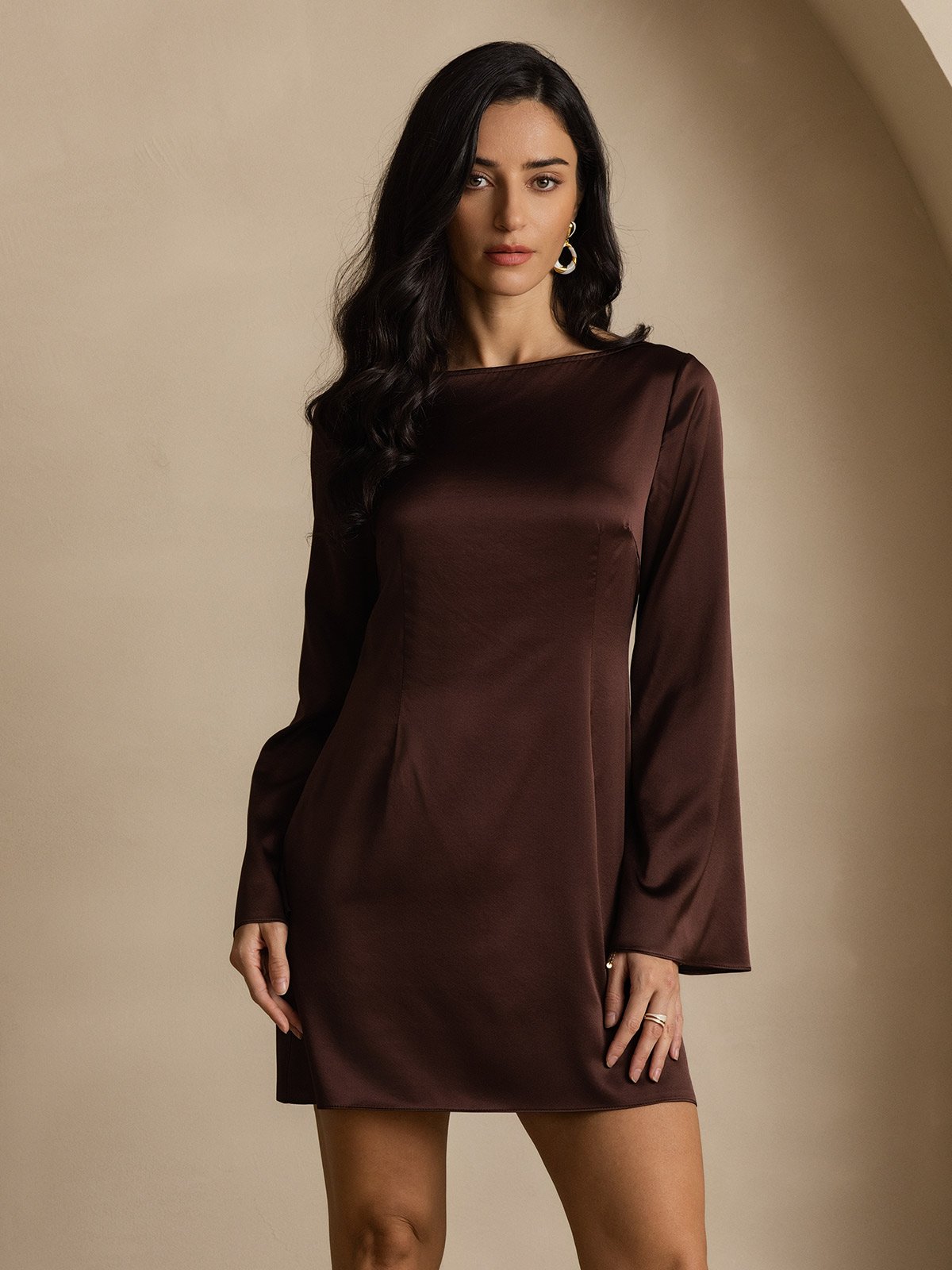 SilkSilky-UK 19Momme Silk Long Sleeve Boat Neck Dress Coffee 003