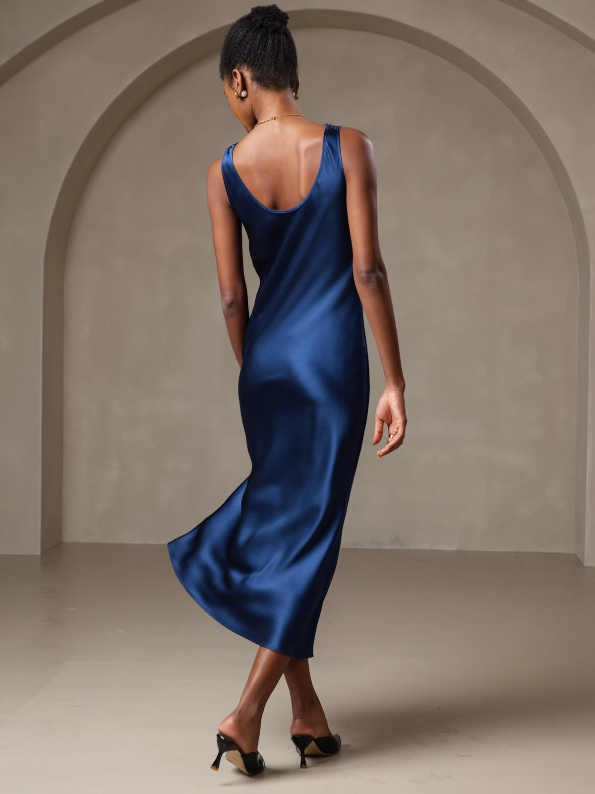 [Dark Blue] SilkSilky-UK Pure Silk Boat Neck Dress 002