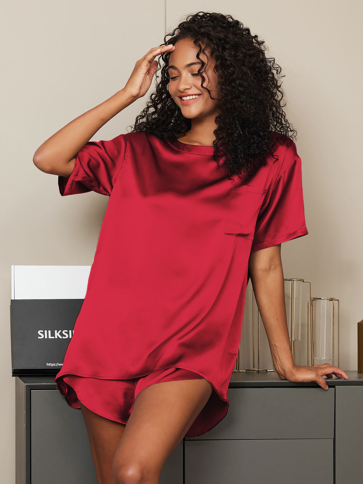 SilkSilky-UK Pure Silk Short Sleeve Round Neck Women's Pyjamas Wine 001