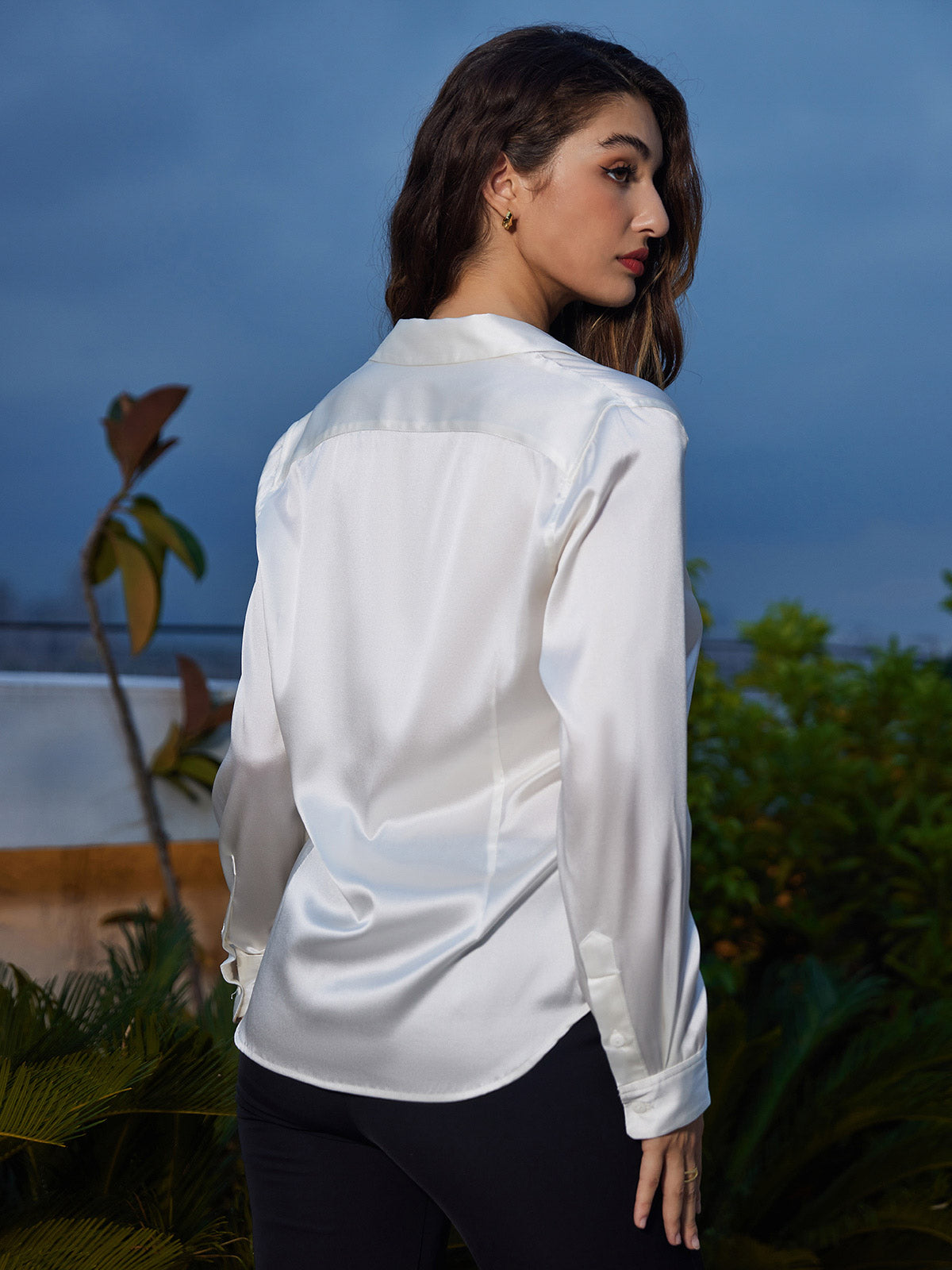 [White] SilkSilky-UK Silk Collar Women's Shirt 002