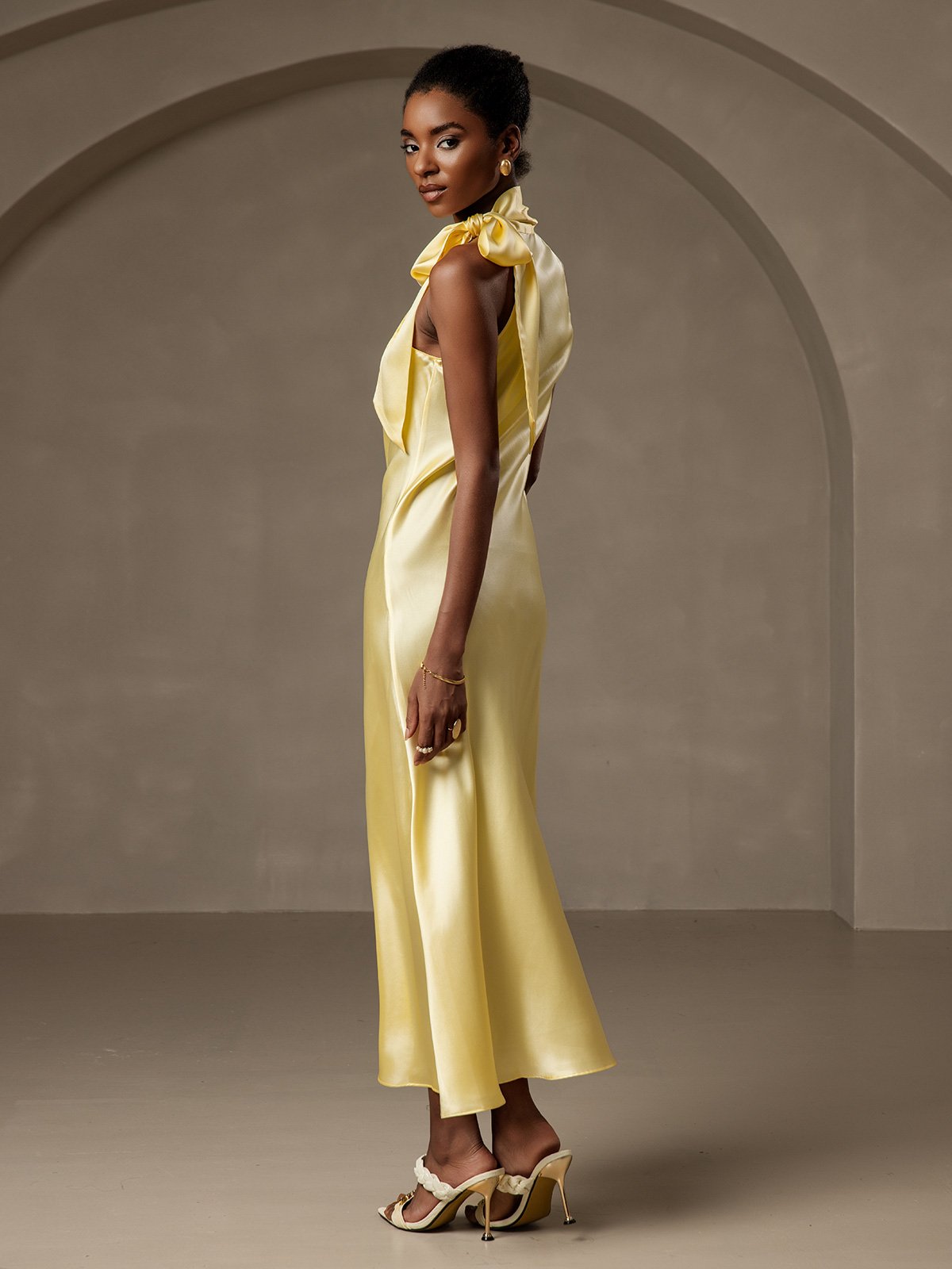 [Light Yellow] SilkSilky-UK 19Momme Silk Sleeveless Tie Neck Dress 002