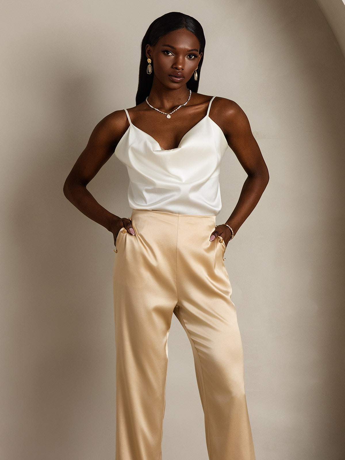 [White] SilkSilky-UK 19Momme Silk Cowl Neck Camisole 006