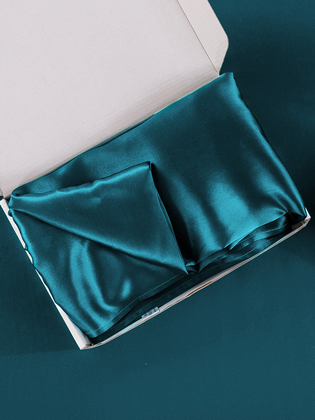 SilkSilky UK 22Momme Pure Silk Pillowcase Teal 007