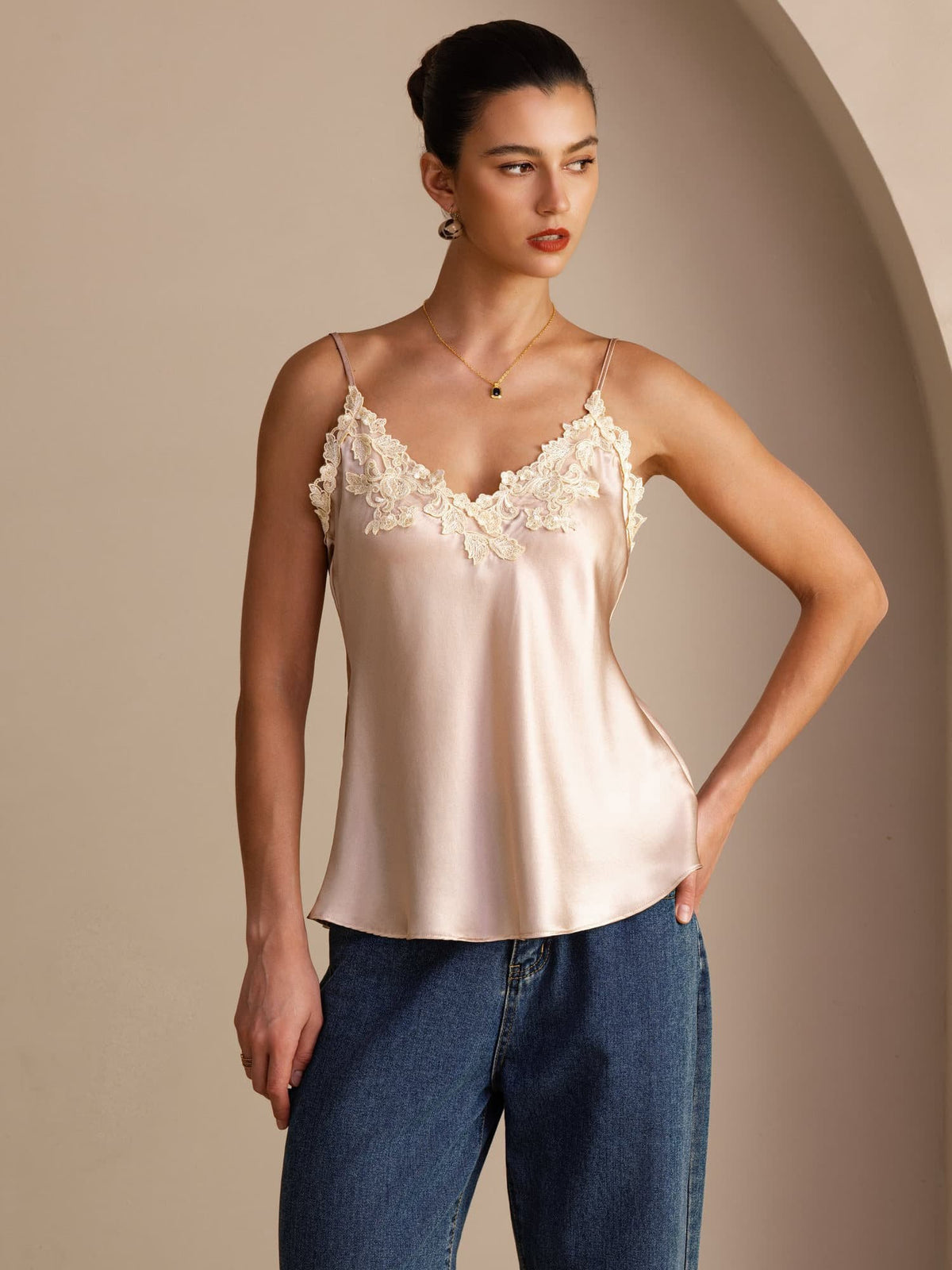 [Pink] SilkSilky-UK Spaghetti Strap V Neck Camisole 001