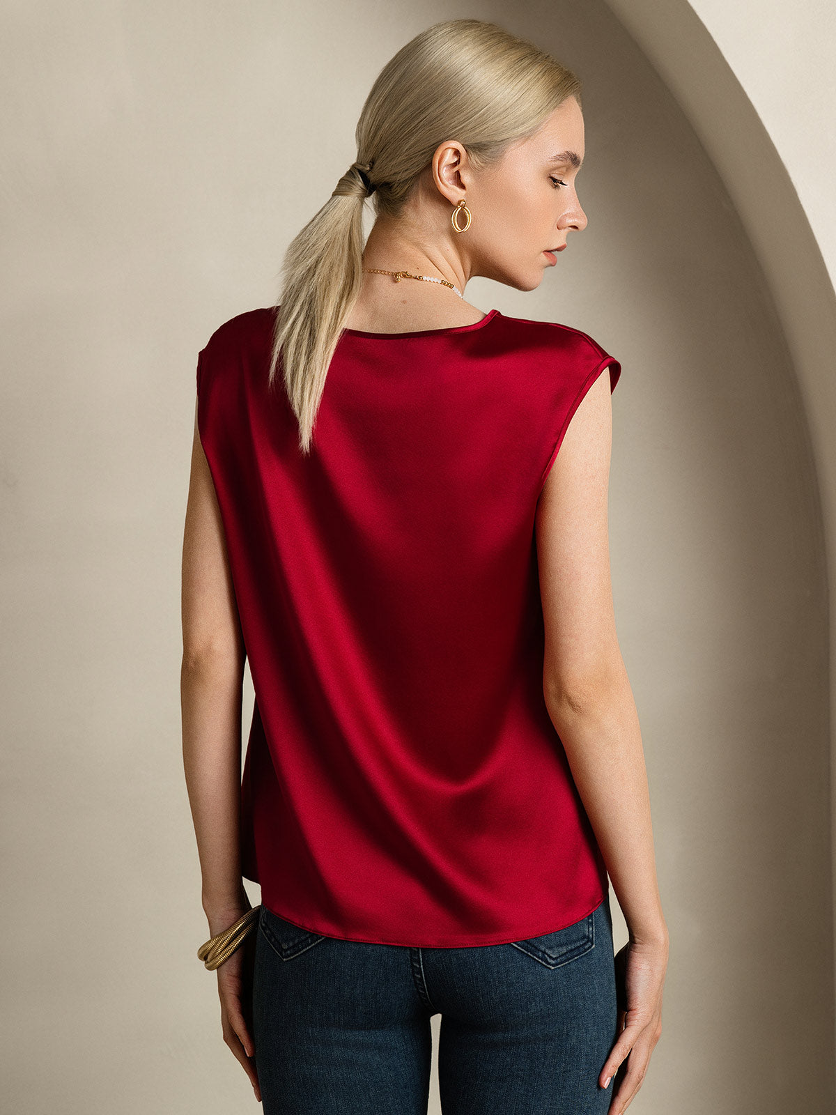 SilkSilky-UK 19Momme Silk Sleeveless Round Neck Women's T-Shirt Wine 002